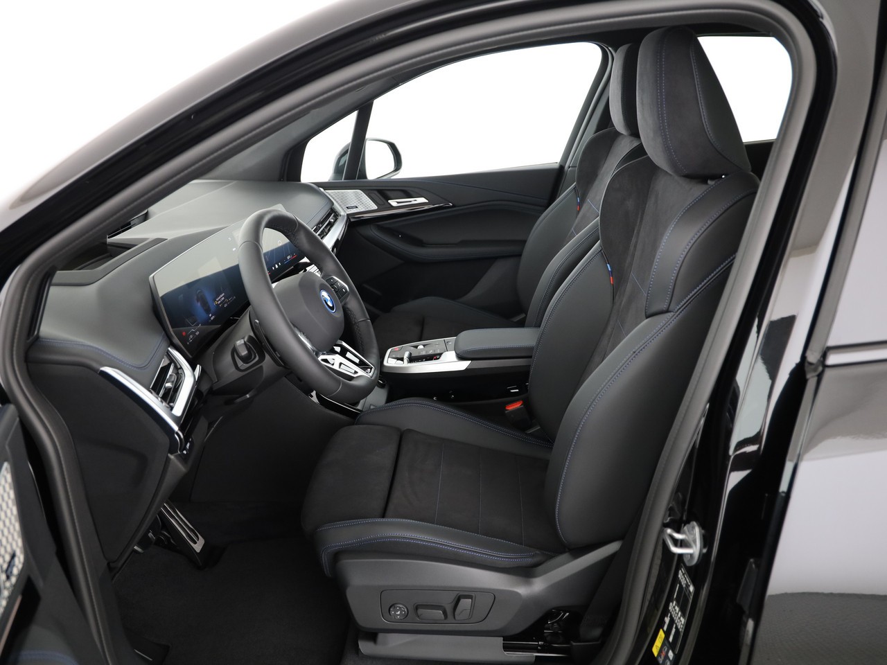 BMW 230e xDr. Act. T. M Sport-image-22