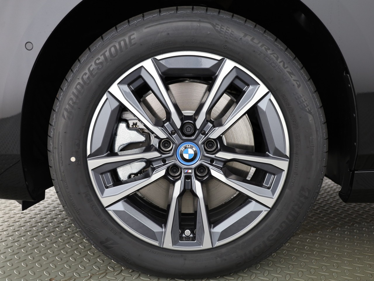 BMW 230e xDr. Act. T. M Sport-image-25