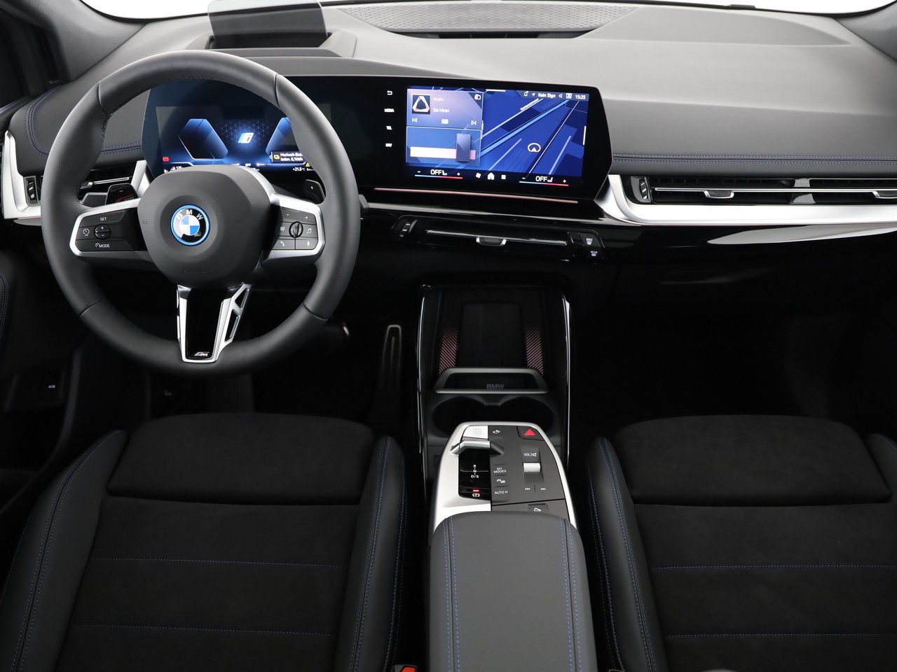 BMW 230e xDr. Act. T. M Sport-image-23