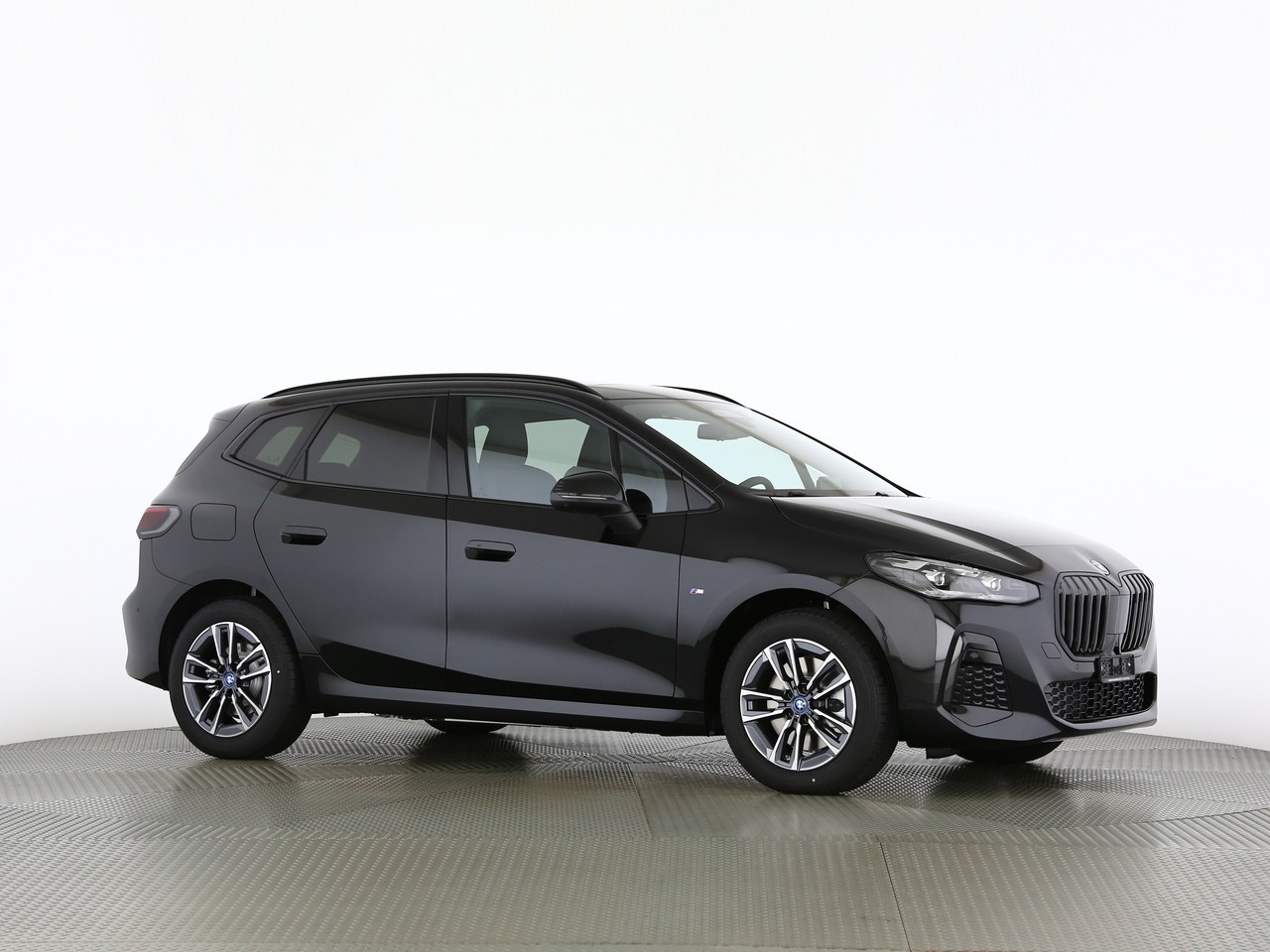 BMW 230e xDr. Act. T. M Sport-image-17