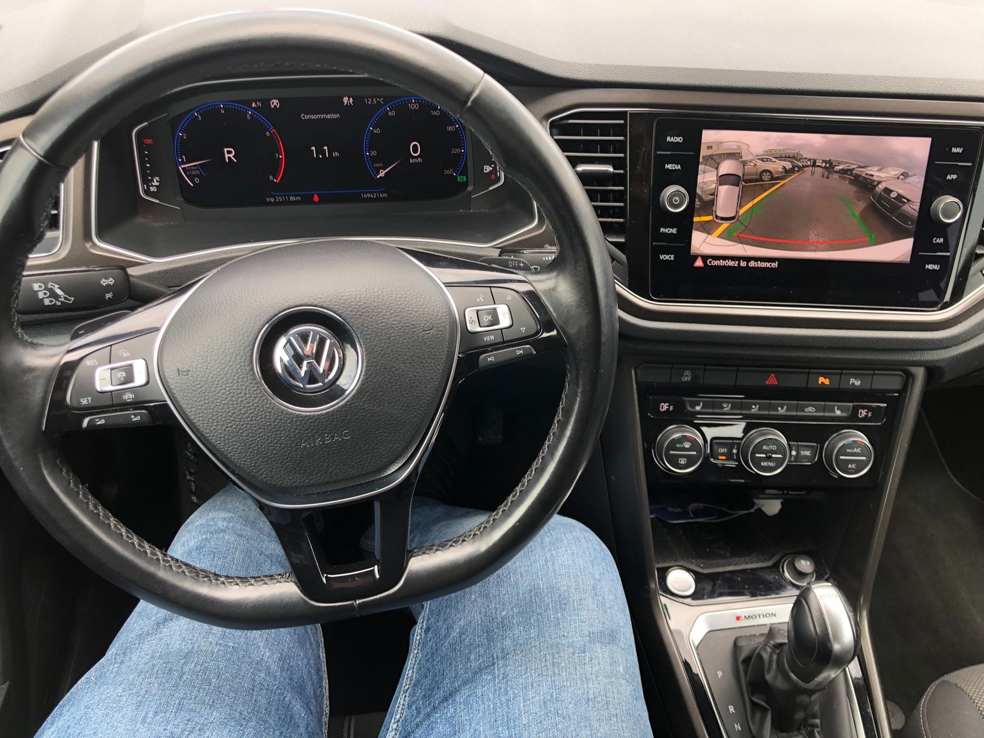 VW T-Roc 1.5 TSI EVO Advance DSG 4Motion-image-9
