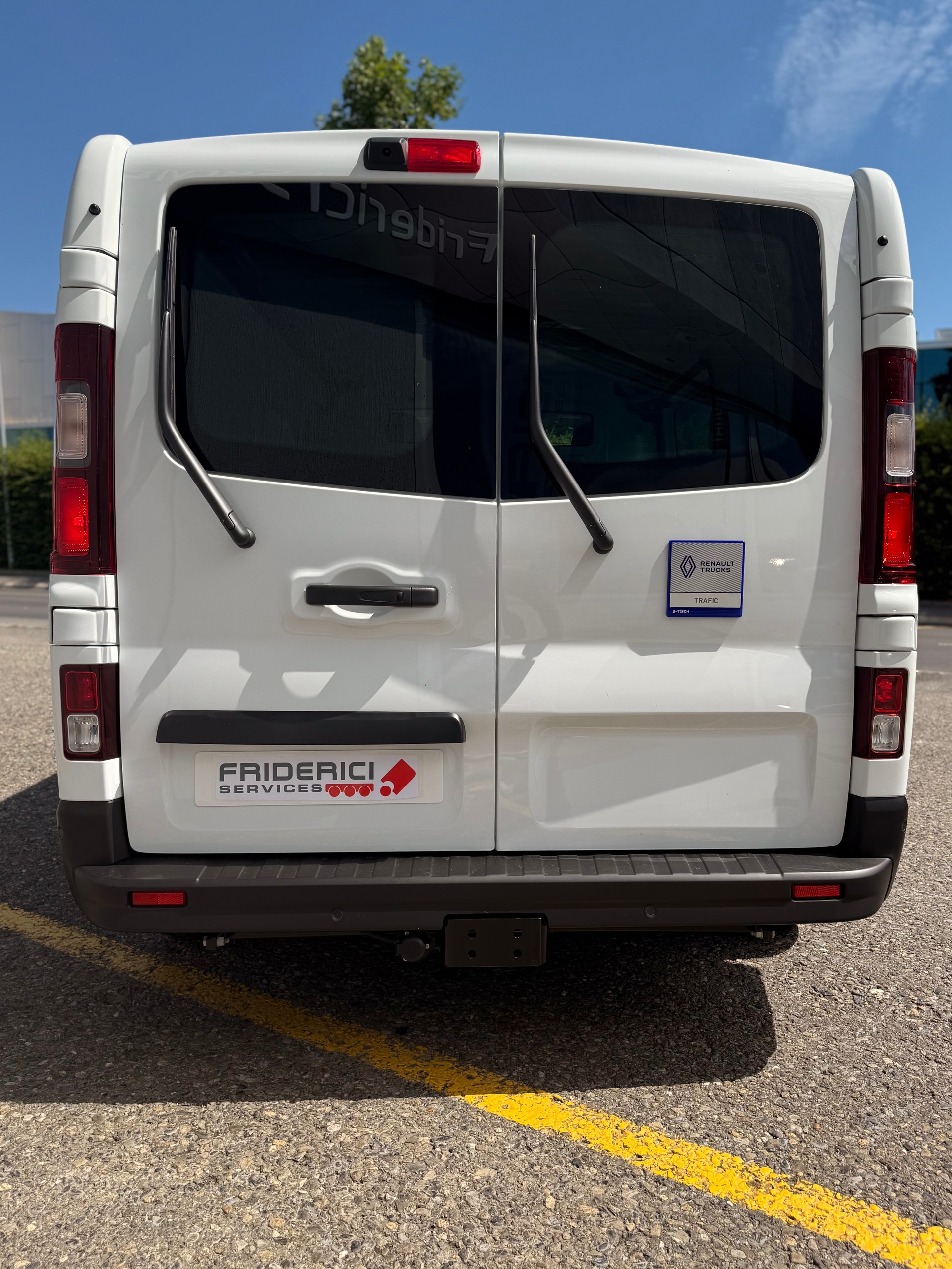 RENAULT Trafic EV52 22kW L2H1-showroom-element-3