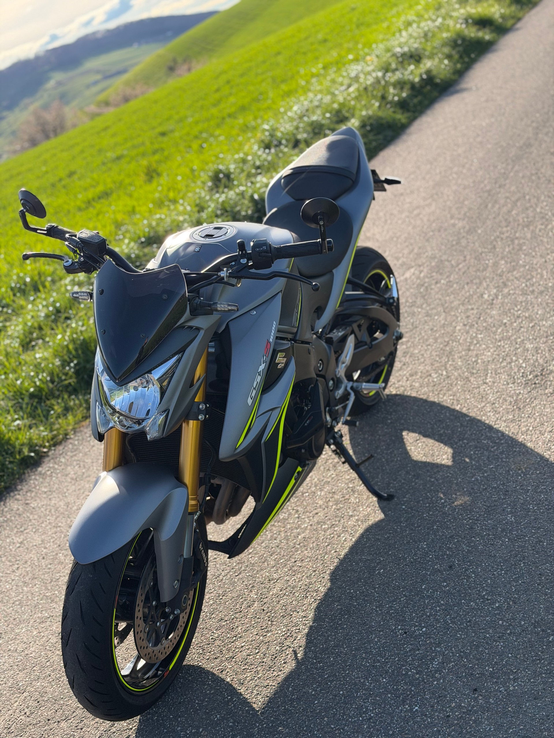 SUZUKI GSX-S 1000F Street Performance ABS-image-1