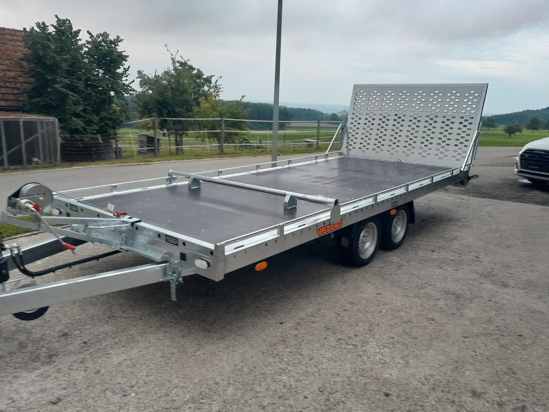 VEZEKO VZ3500 Sachentransporter-image-2