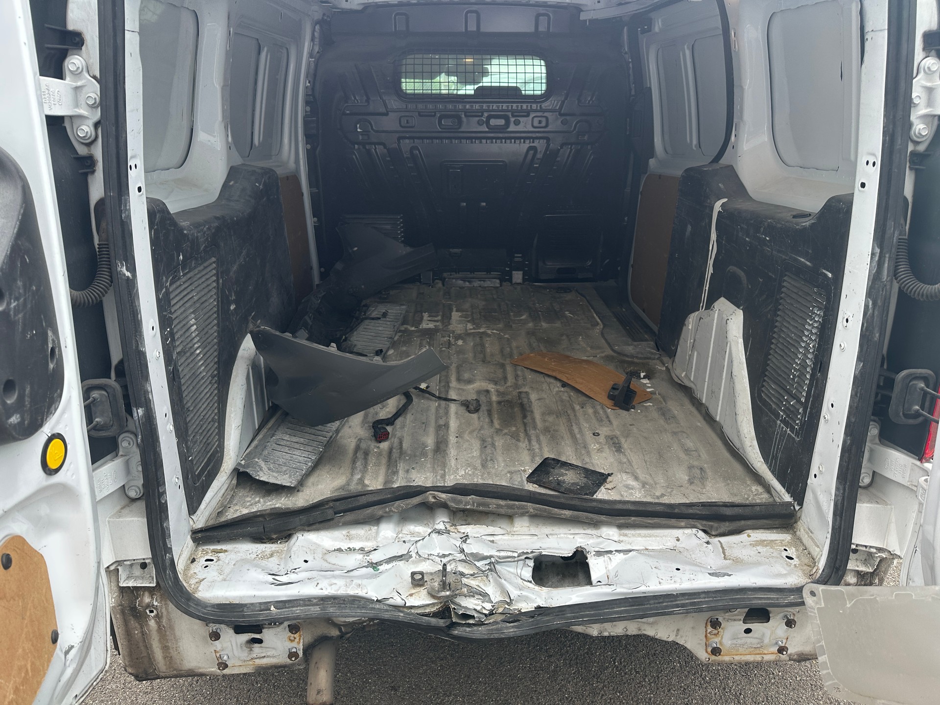 FORD Transit Connect Van T210 1.0 EcoBoost Ambiente-image-9