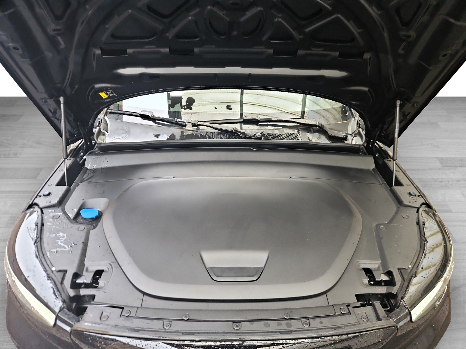 VOLVO C40 Recharge P6 Pure Electric Plus-image-15