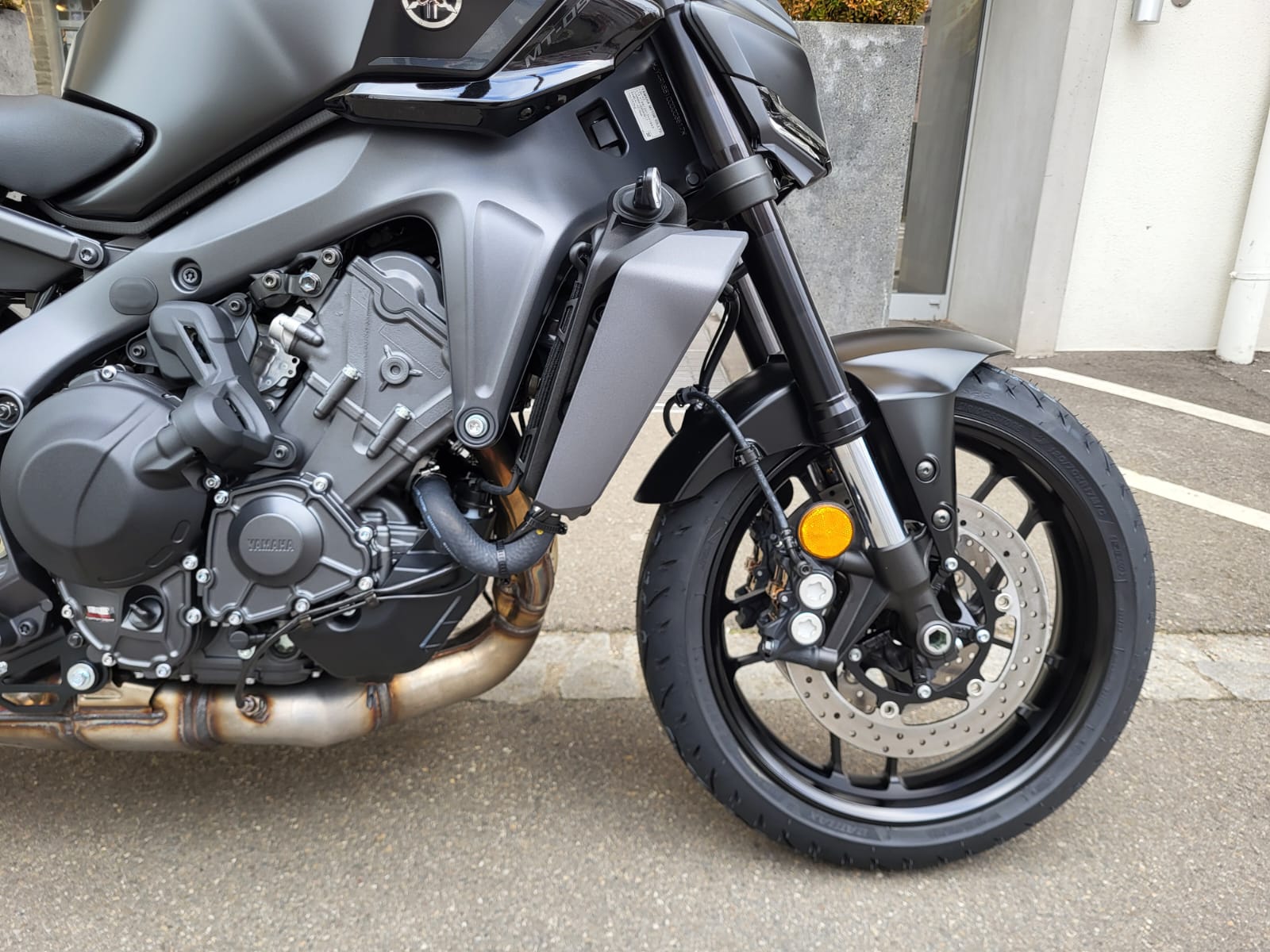 YAMAHA MT-09 Y-AMT-image-4