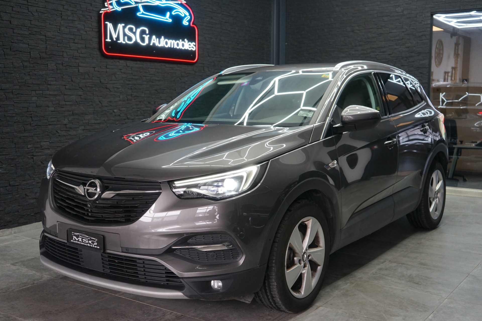 OPEL Grandland X 1.2i TP Excellence Automatik