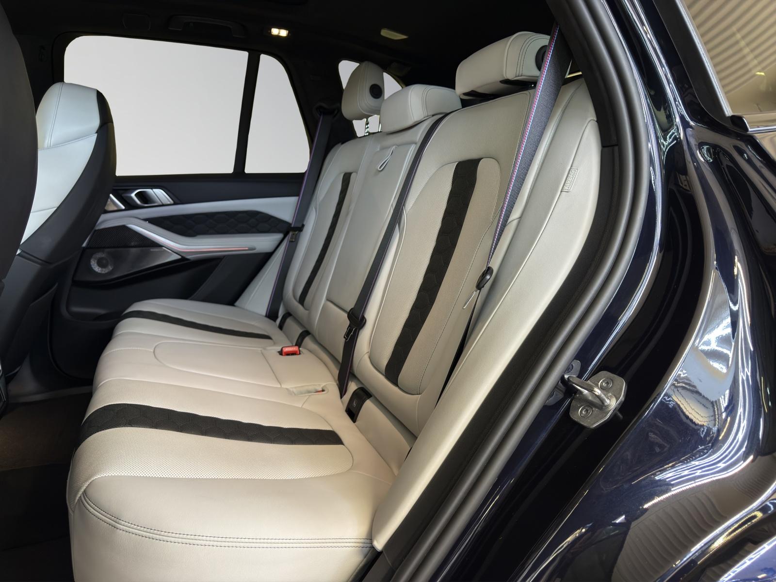 BMW X5 M Competition-image-15