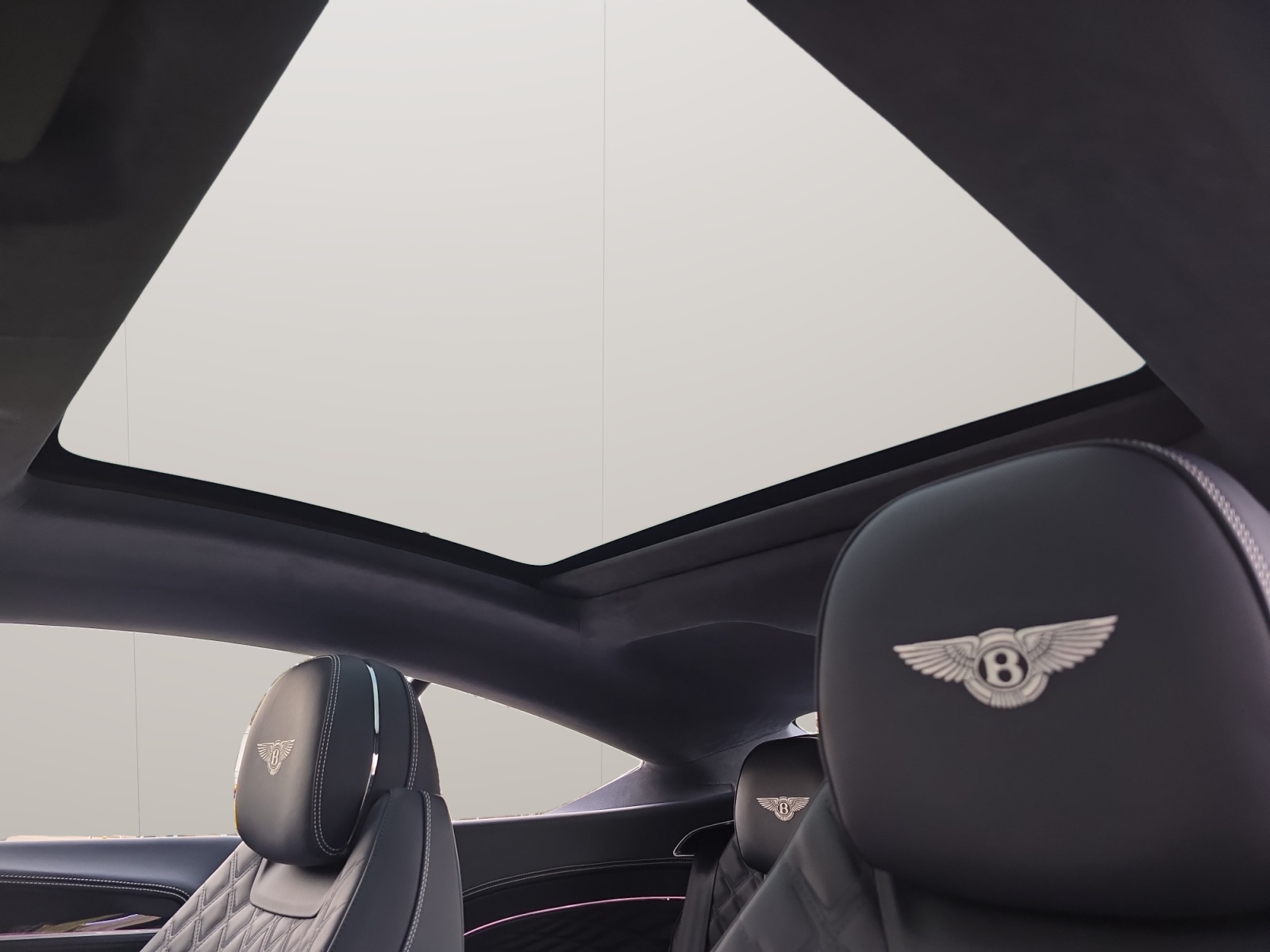 BENTLEY Continental GT 4.0 V8 PHEV AZURE 680 PS/1.9 % Leasing möglich-image-16