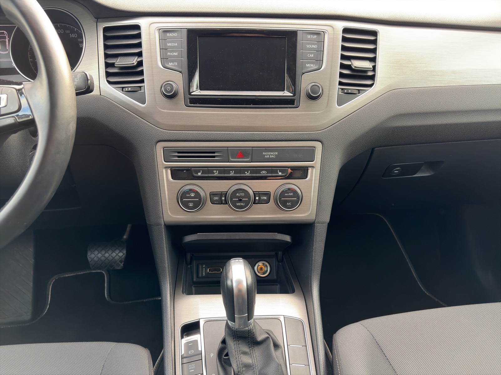 VW Golf Sportsvan 1.4 TSI 125 Comfortline DSG-image-10