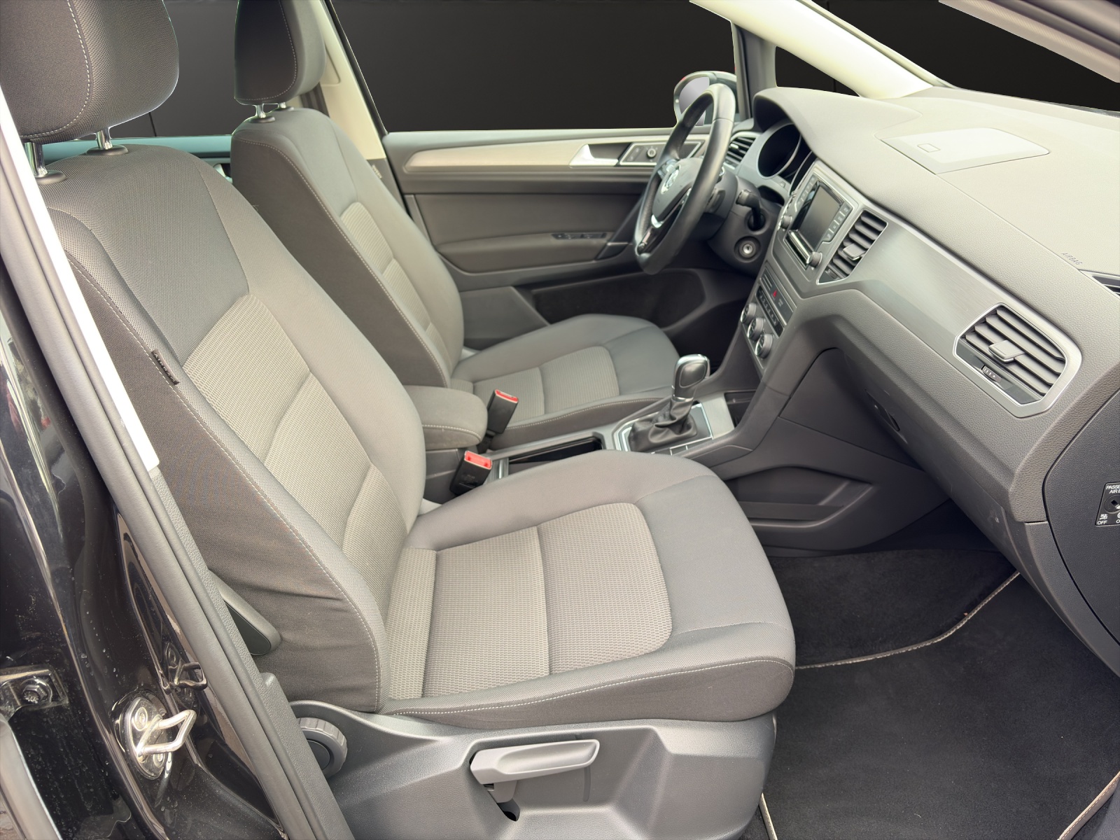 VW Golf Sportsvan 1.4 TSI 125 Comfortline DSG-image-14