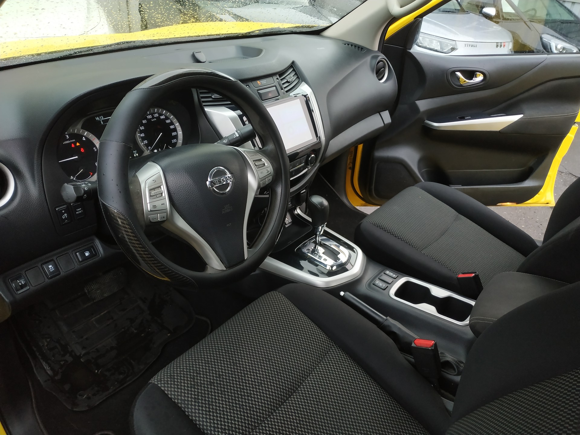 NISSAN Navara Double Cab Acenta 2.3 dCi 4WD Automat-image-9