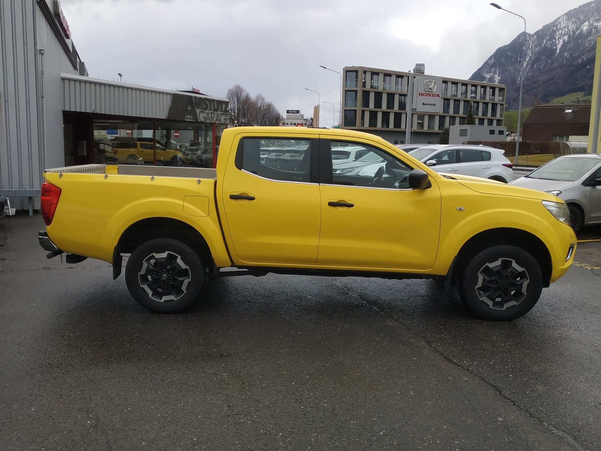 NISSAN Navara Double Cab Acenta 2.3 dCi 4WD Automat-image-4