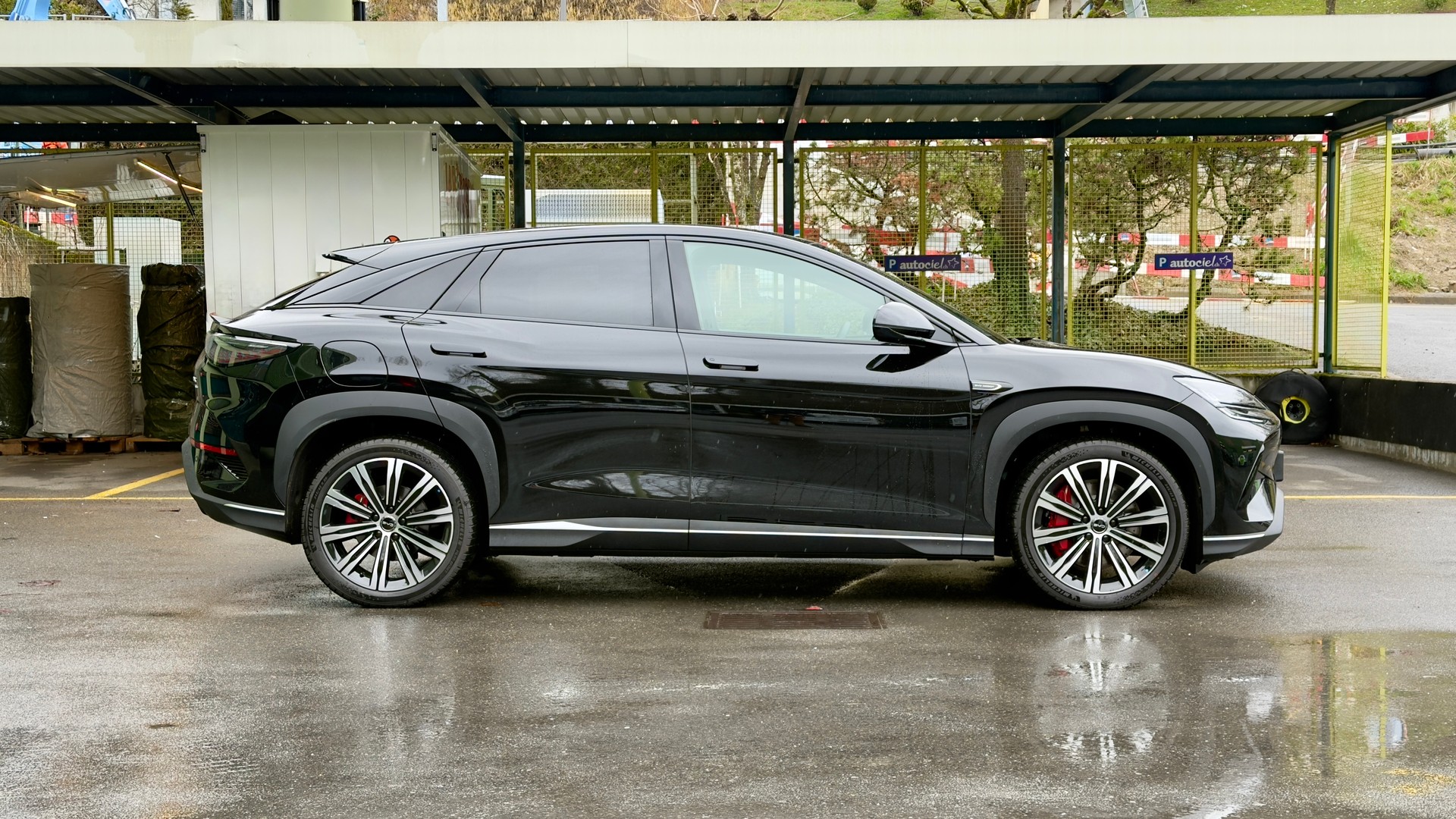 BYD Sealion 7 82,5 kWh Design AWD 4x4-image-5