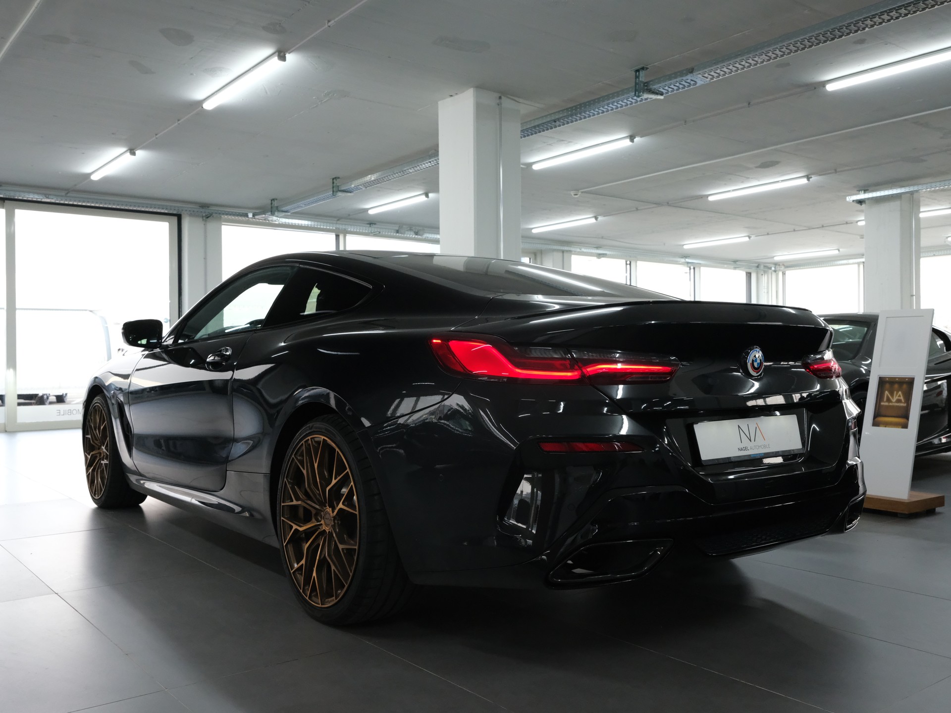 BMW 840i xDrive Steptronic-image-4