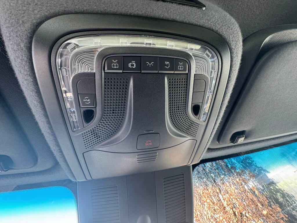 MERCEDES-BENZ eSprinter 420 Pro Koffer mit Hebebühne 3665 S 81 kWh-image-15