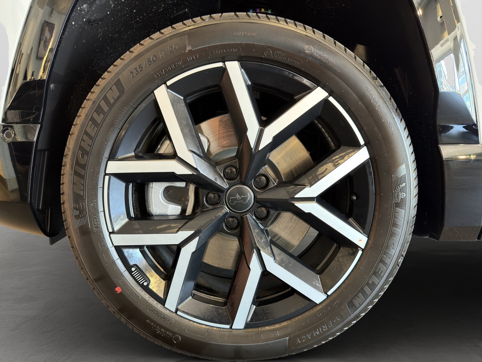 JEEP Compass First Edition-image-17