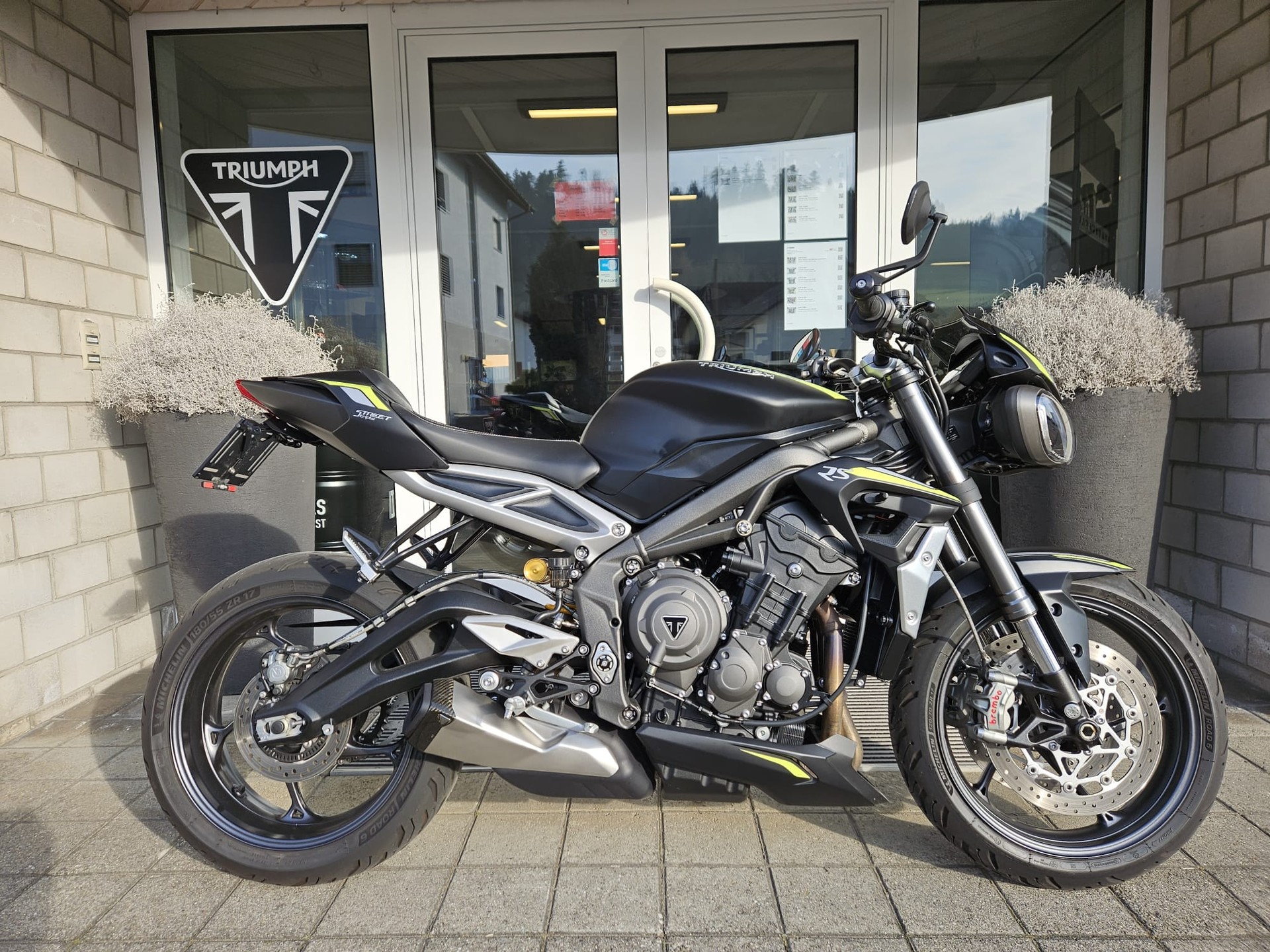 TRIUMPH Street Triple RS 765 ABS-image-0
