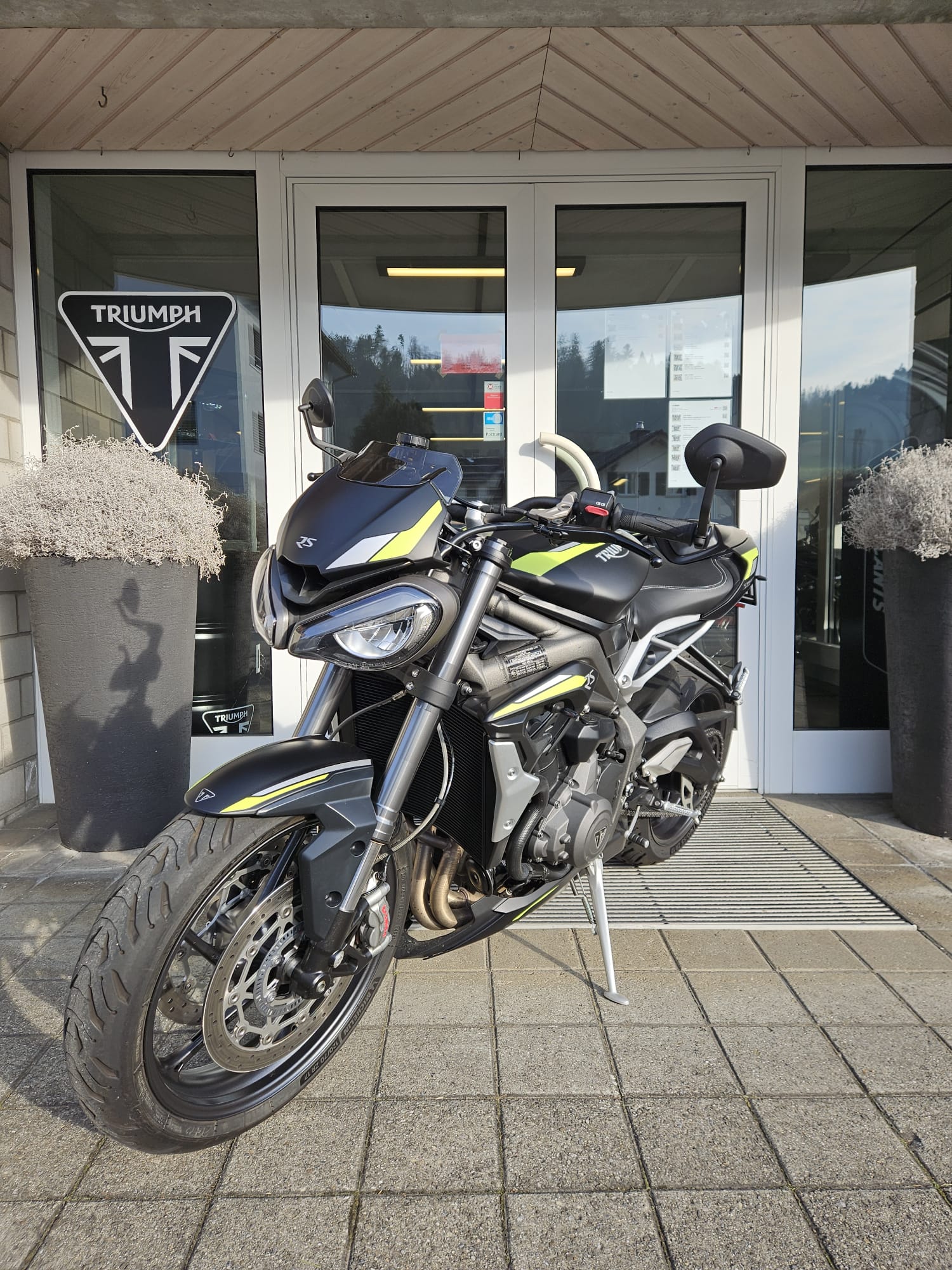 TRIUMPH Street Triple RS 765 ABS-image-3