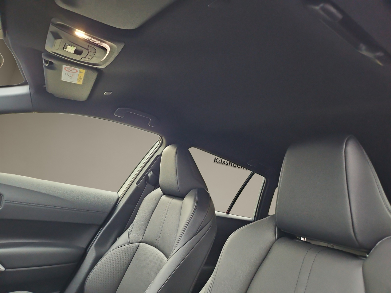 TOYOTA Corolla Cross 2.0 HSD Premium AWD-i-image-10