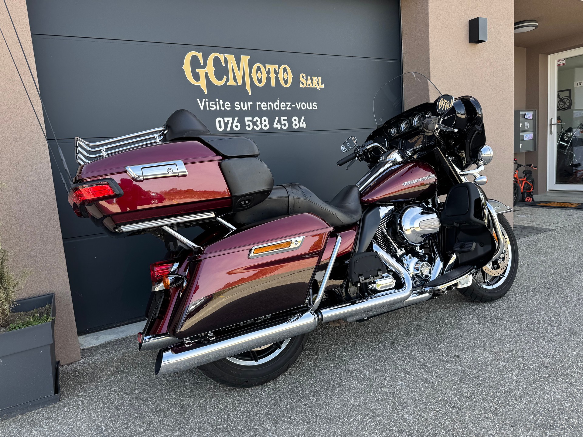 HARLEY-DAVIDSON FLHTK Electra Glide Ultra Limited-image-2