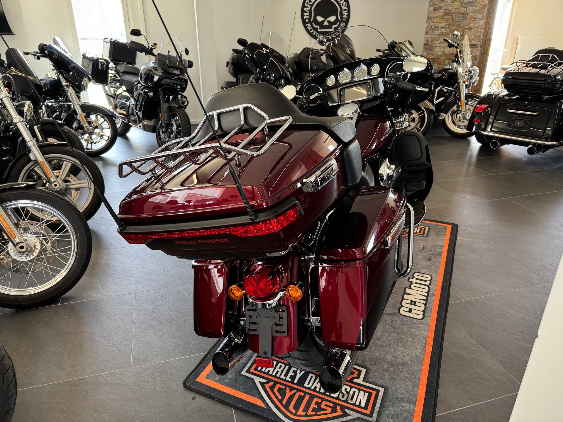HARLEY-DAVIDSON FLHTK Electra Glide Ultra Limited-image-6