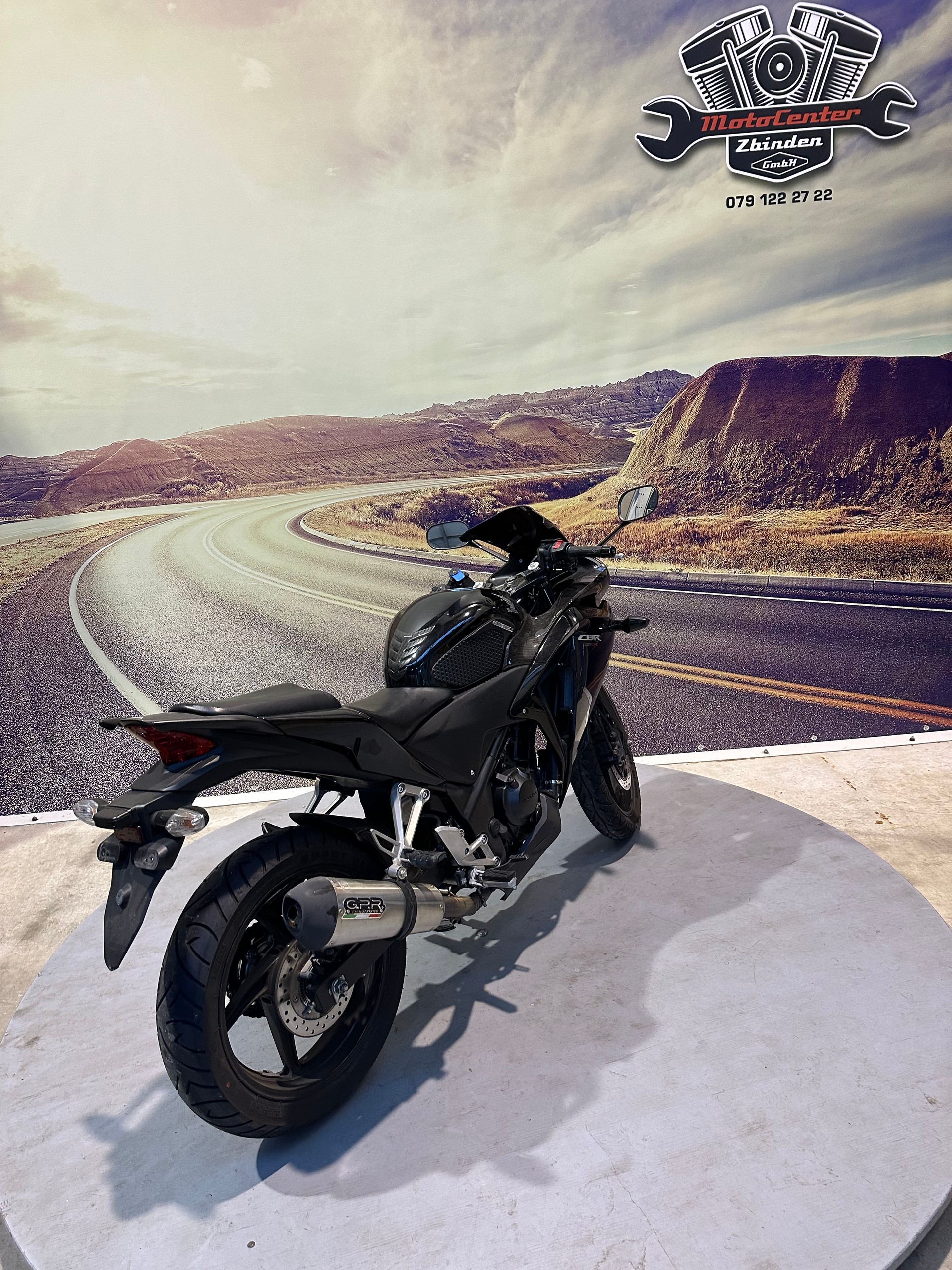 HONDA CBR 250 RA mit Sportauspuff-image-6
