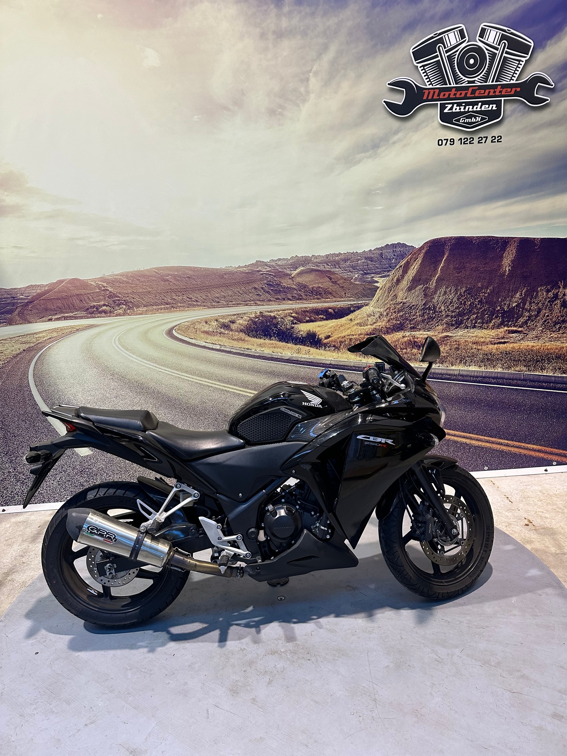 HONDA CBR 250 RA mit Sportauspuff-image-0
