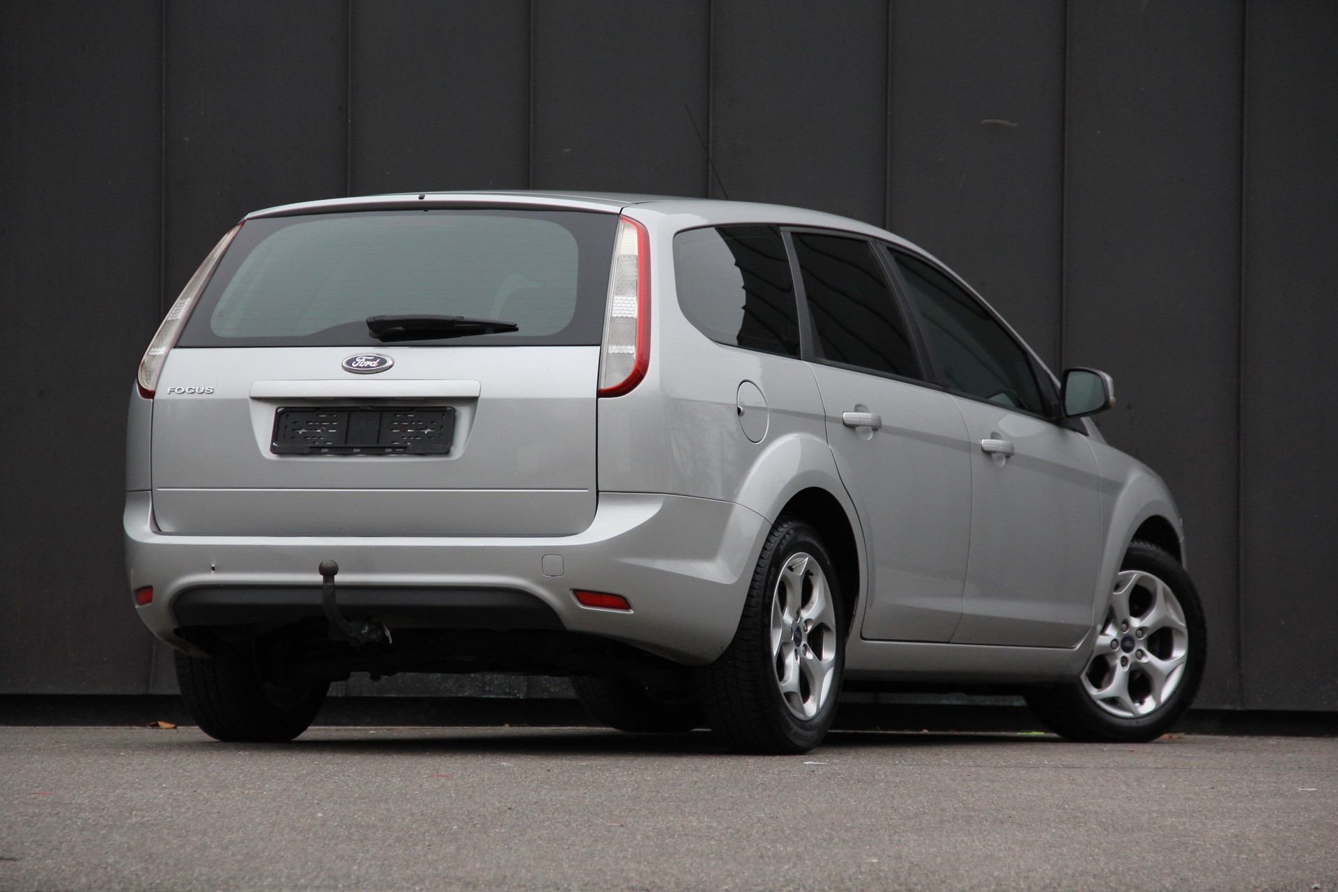 FORD Focus 1.8i Carving ***MFK-11.12.2025***-image-1
