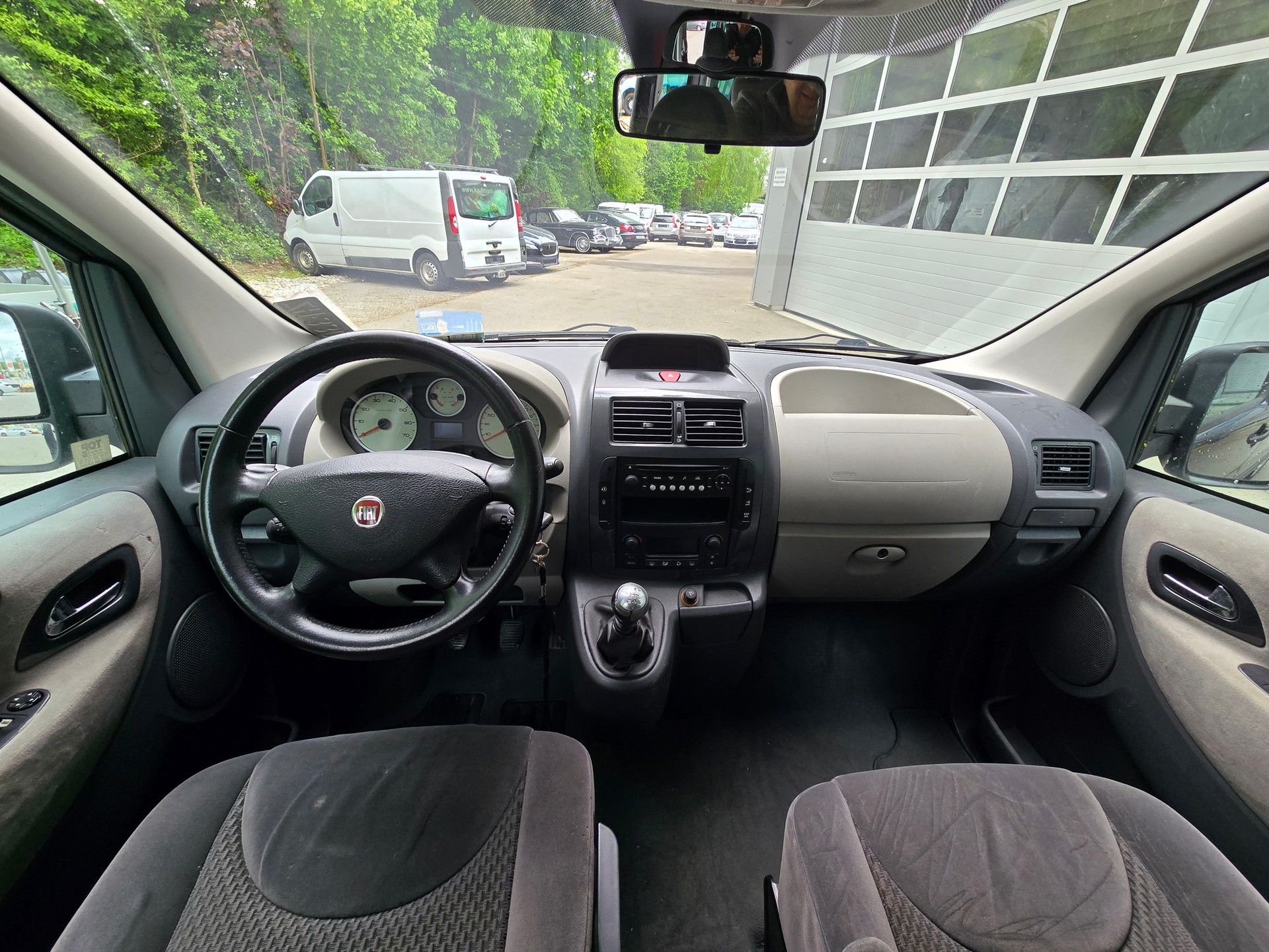 FIAT Scudo 2.0 JTD Panorama Executive-image-12