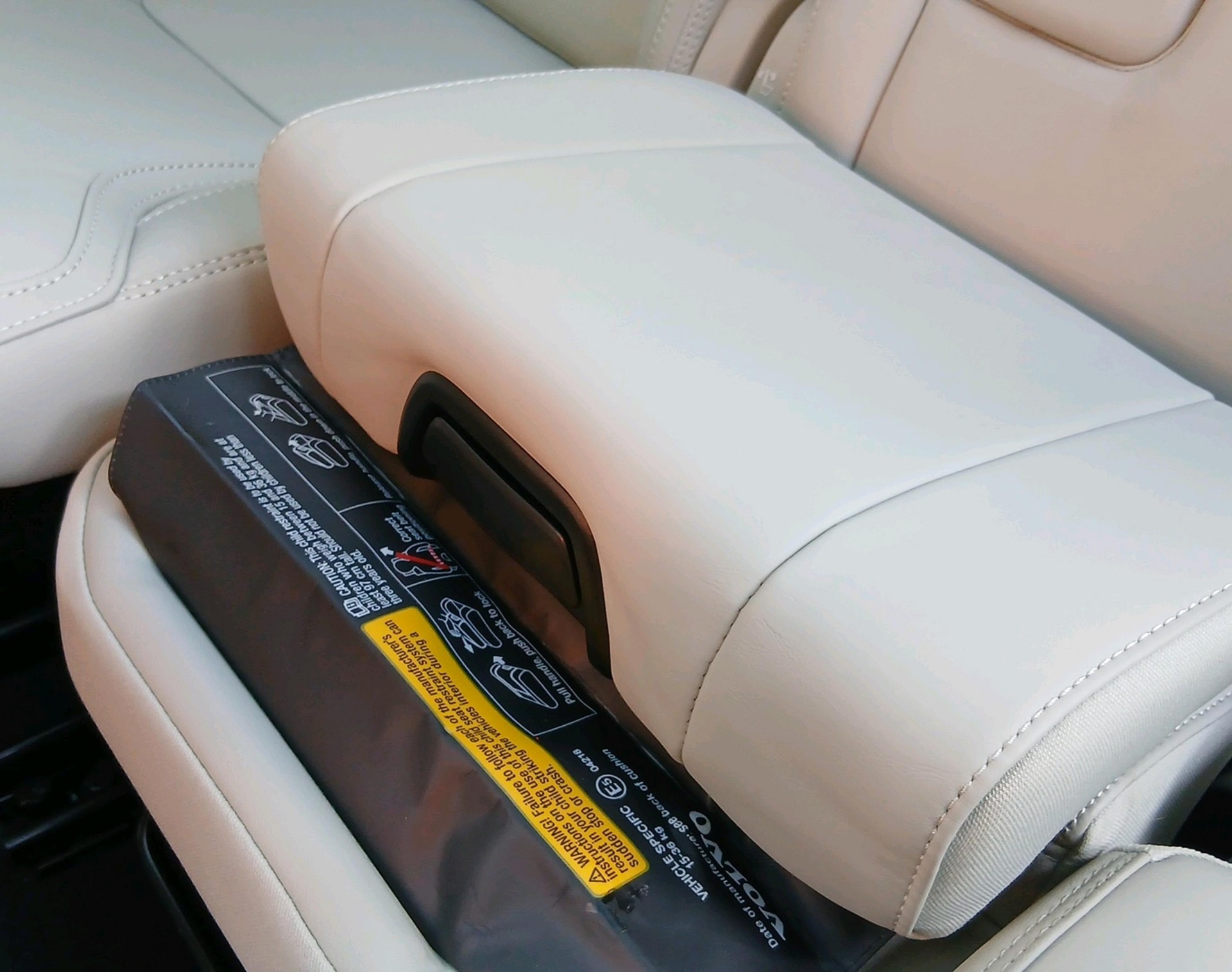 VOLVO XC90 2.0 T8 TE Ultimate Bright-image-19