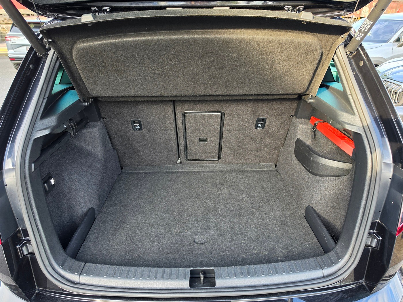 SKODA Karoq 2.0 TSI SportLine 4x4 DSG-image-5