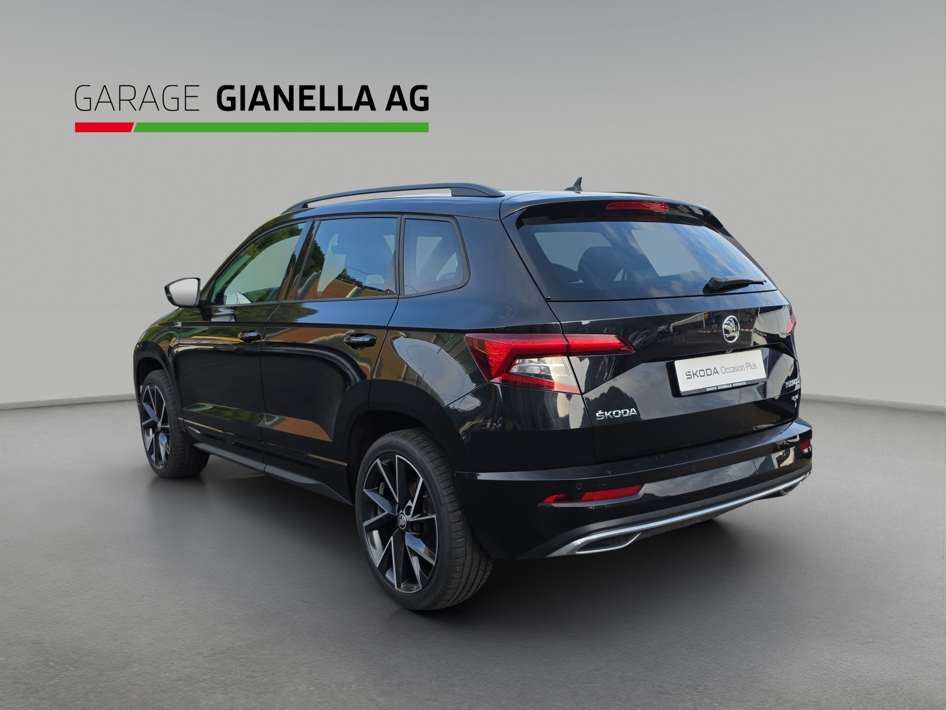 SKODA Karoq 2.0 TSI SportLine 4x4 DSG-showroom-element-2