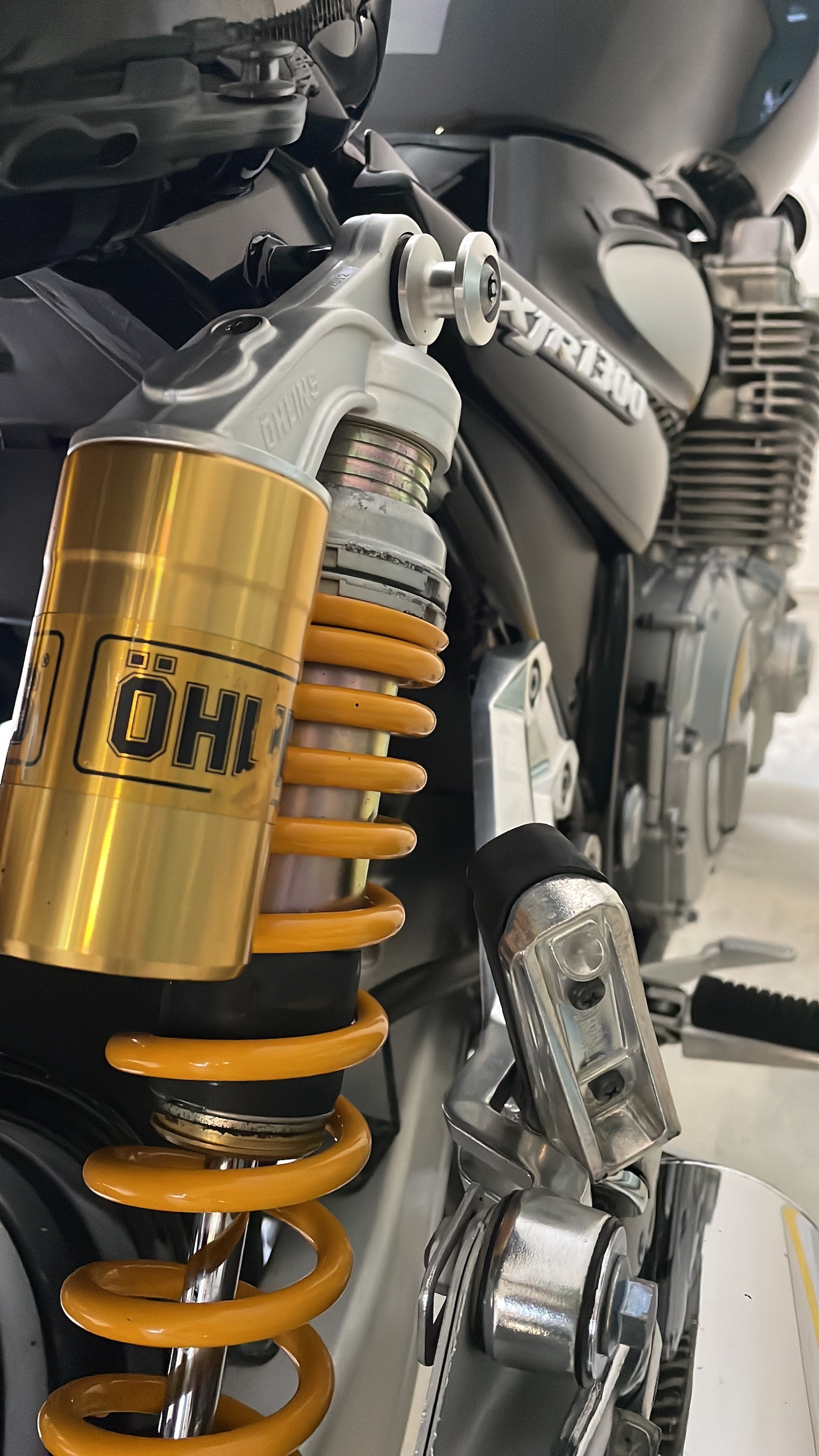 YAMAHA XJR 1300-image-9