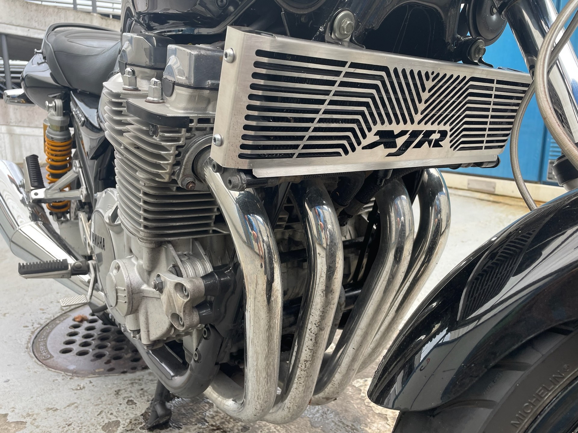 YAMAHA XJR 1300-image-6