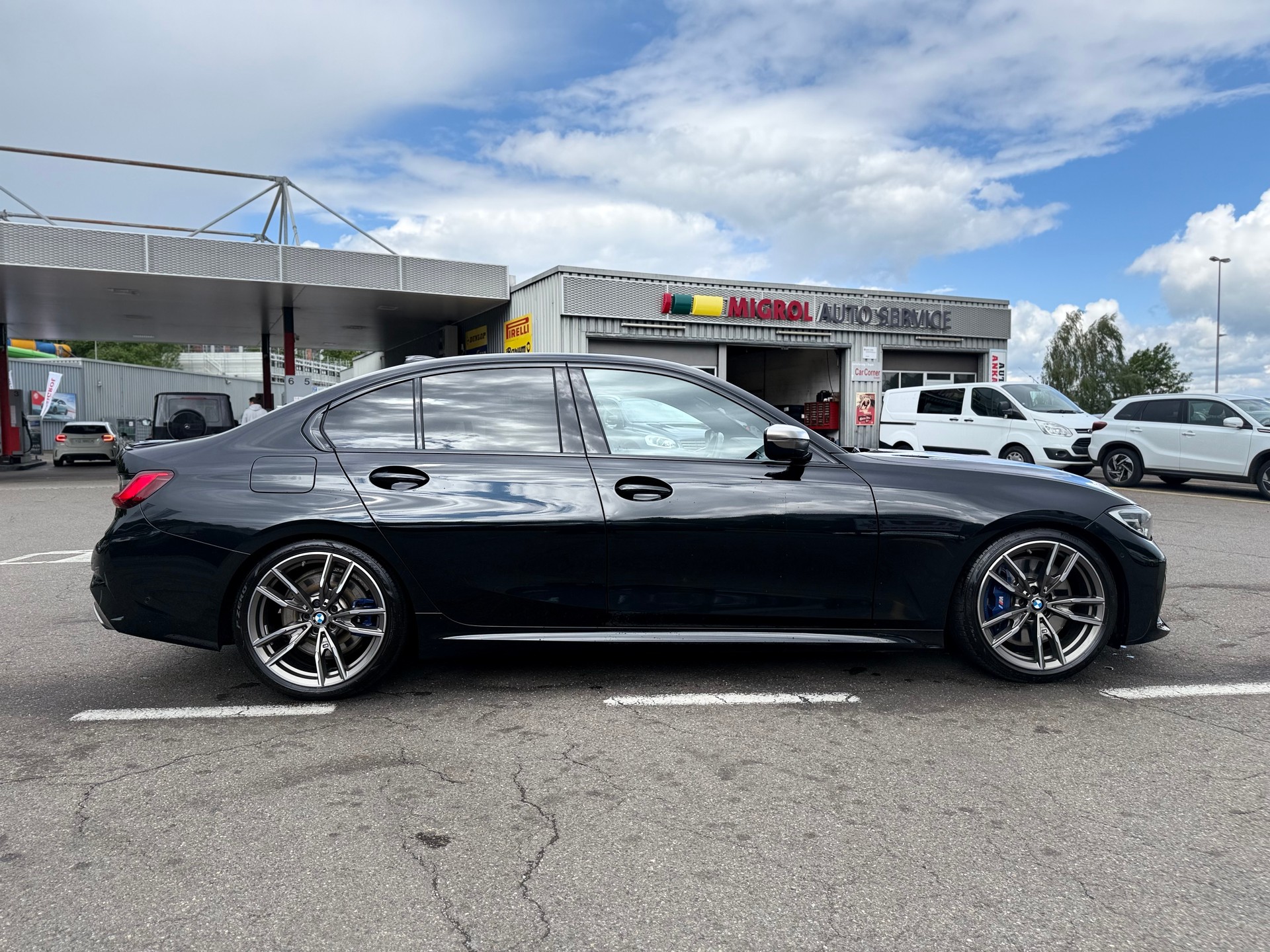 BMW M340i xDrive Steptronic-image-11