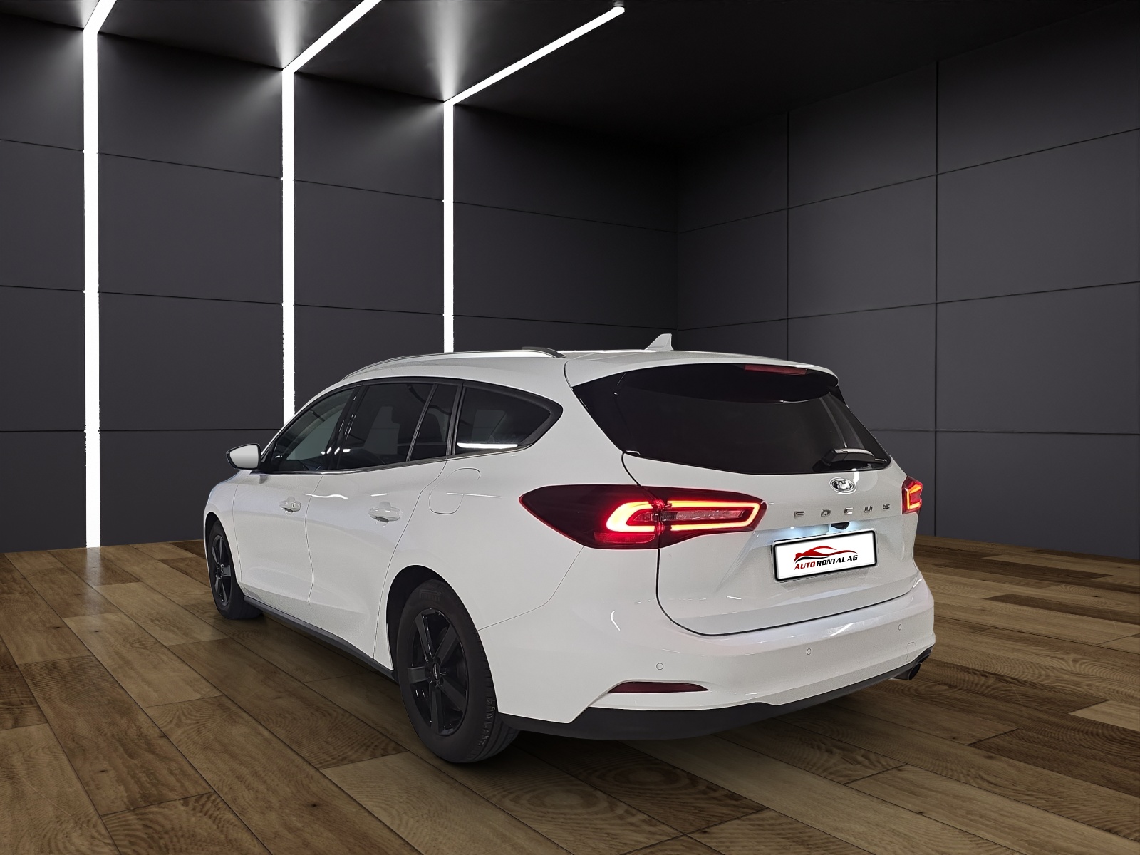 FORD Focus 1.5 TDCi Titanium Automatic-image-5