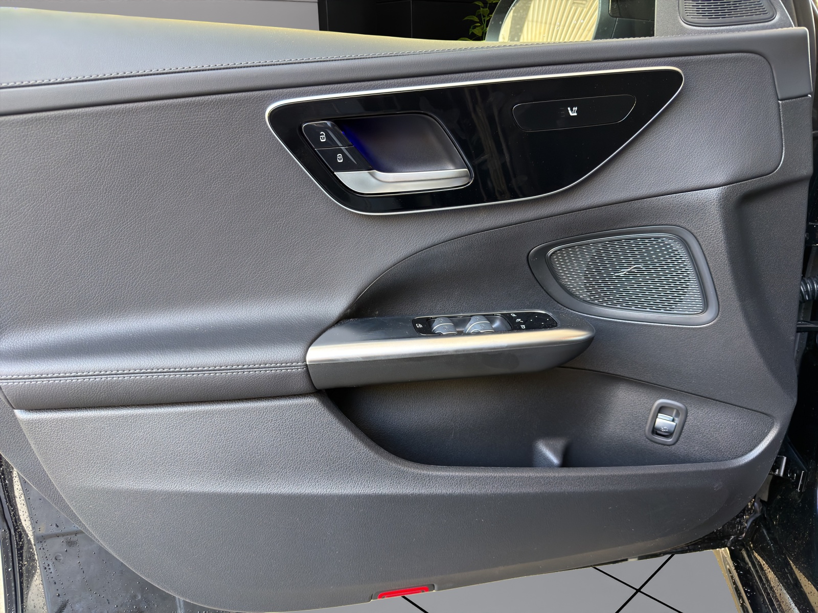 MERCEDES-BENZ C 200 T 4 Matic-image-6