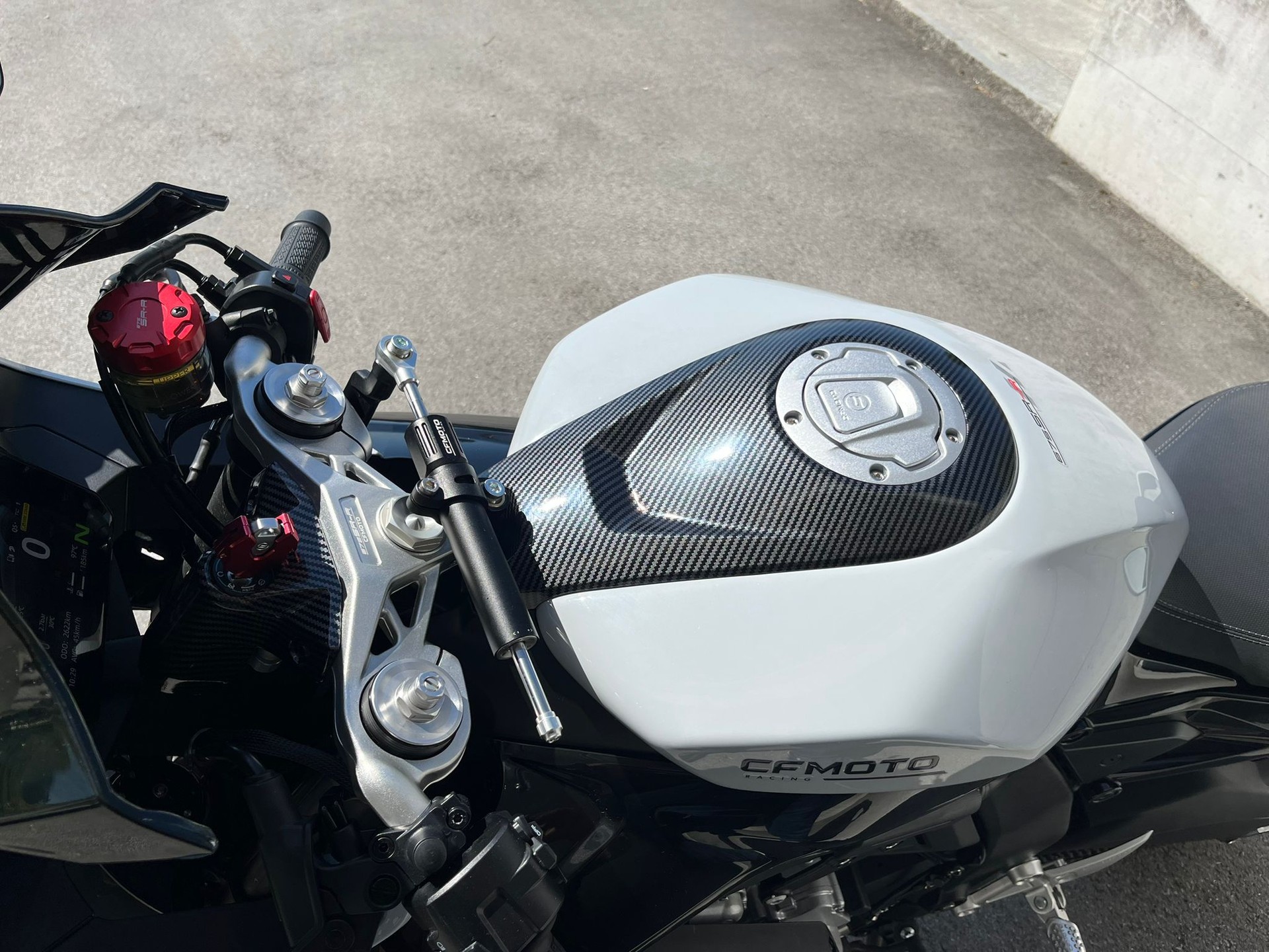CF MOTO 675 SR-R-image-2
