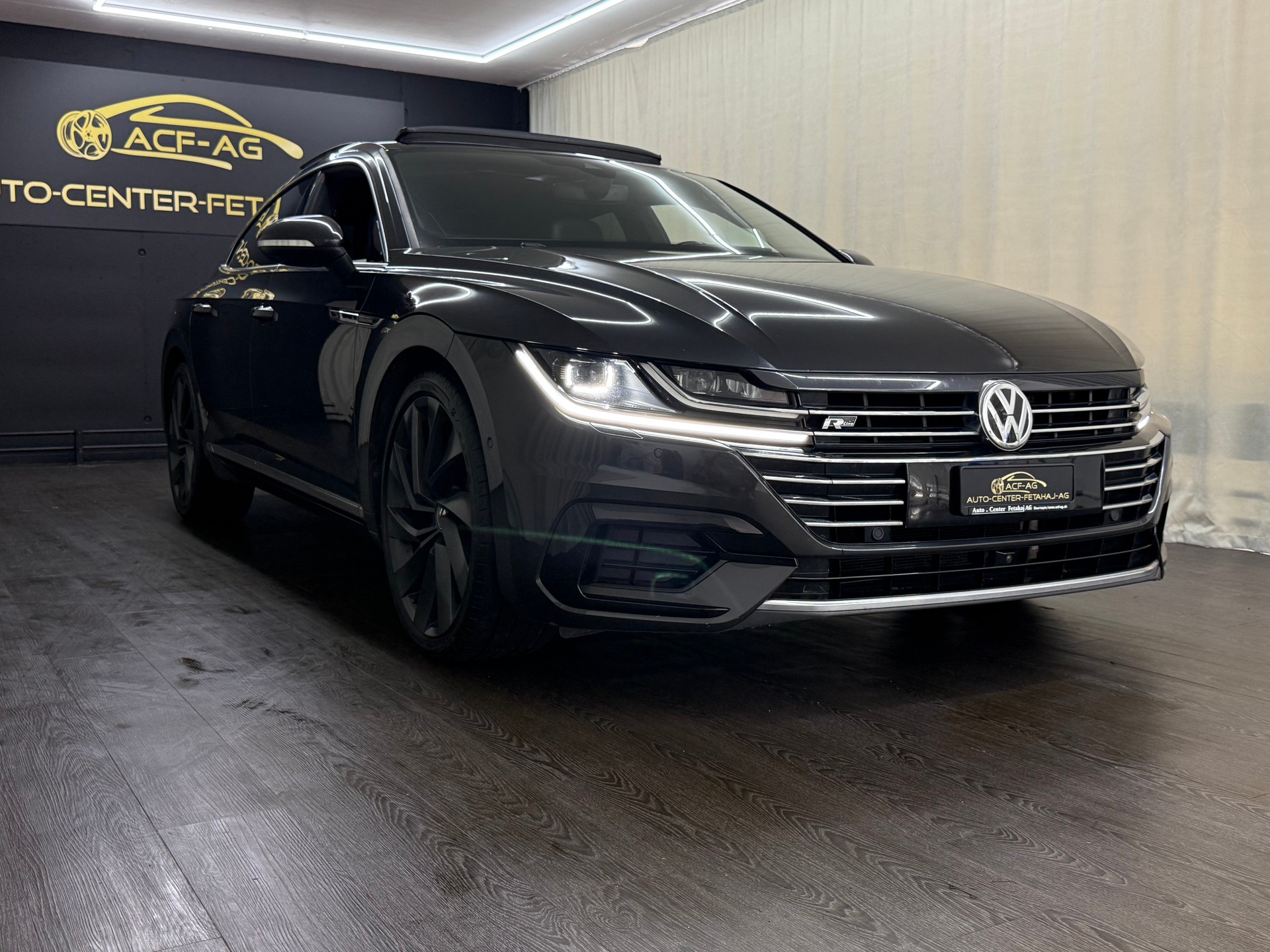 VW Arteon 2.0 TSI BMT R-Line 4Motion DSG-image-2