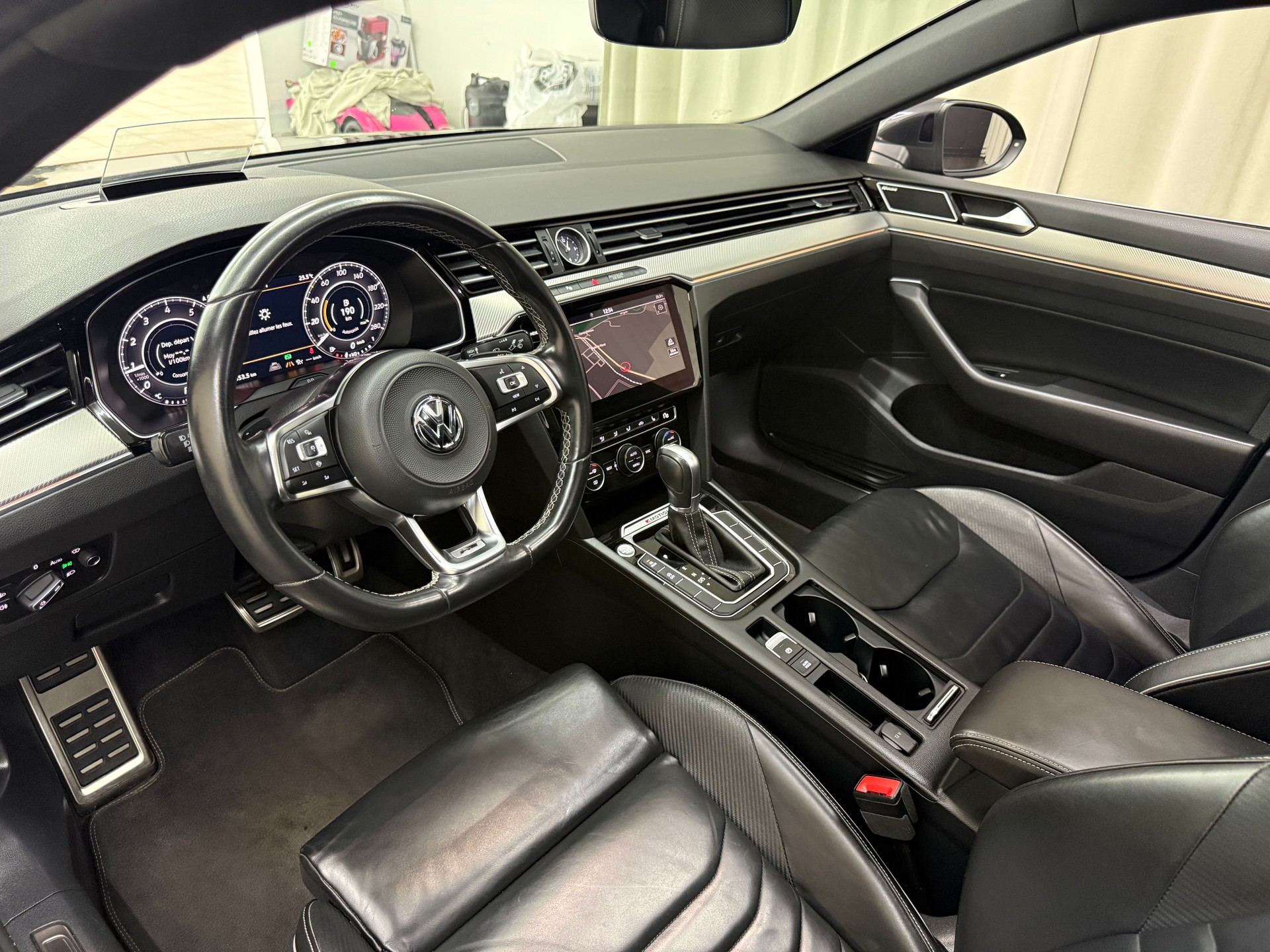 VW Arteon 2.0 TSI BMT R-Line 4Motion DSG-image-6