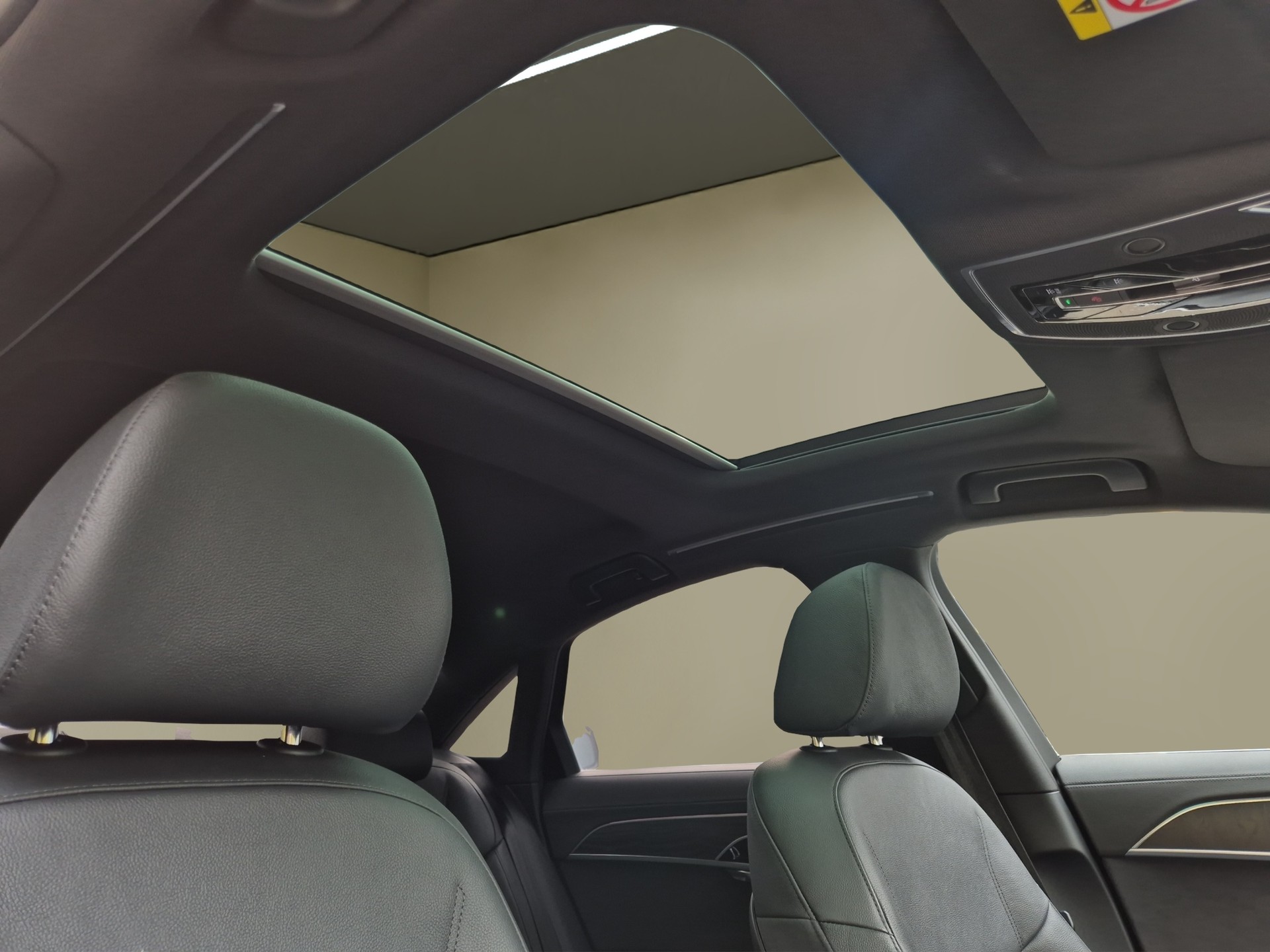AUDI A8 50 TDI quattro tiptronic-image-22