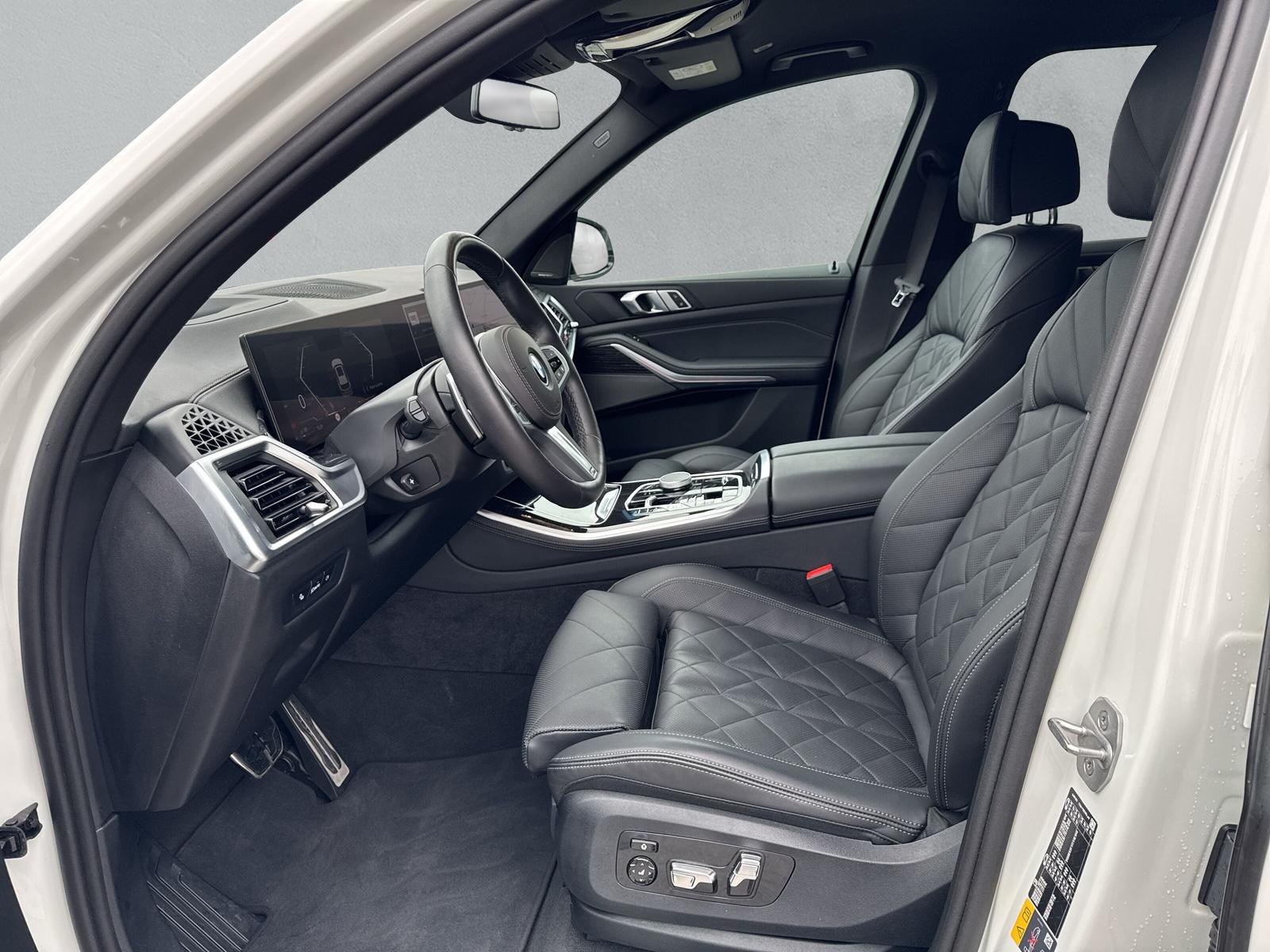 BMW X5 xDrive 50e M Sport (CH) AHK 2.7T ** Action de Leasing à 0.9% **-image-11