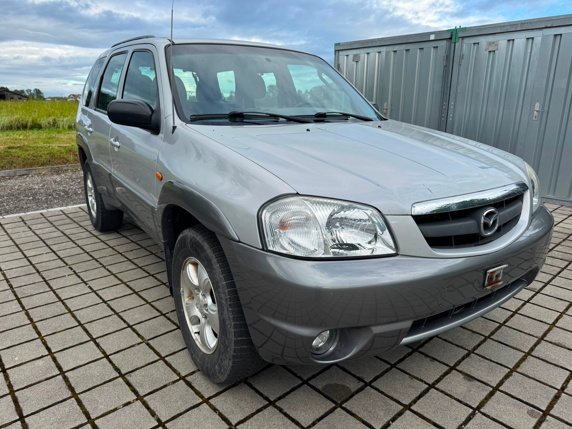MAZDA Tribute 3.0 V6 Executive-image-2
