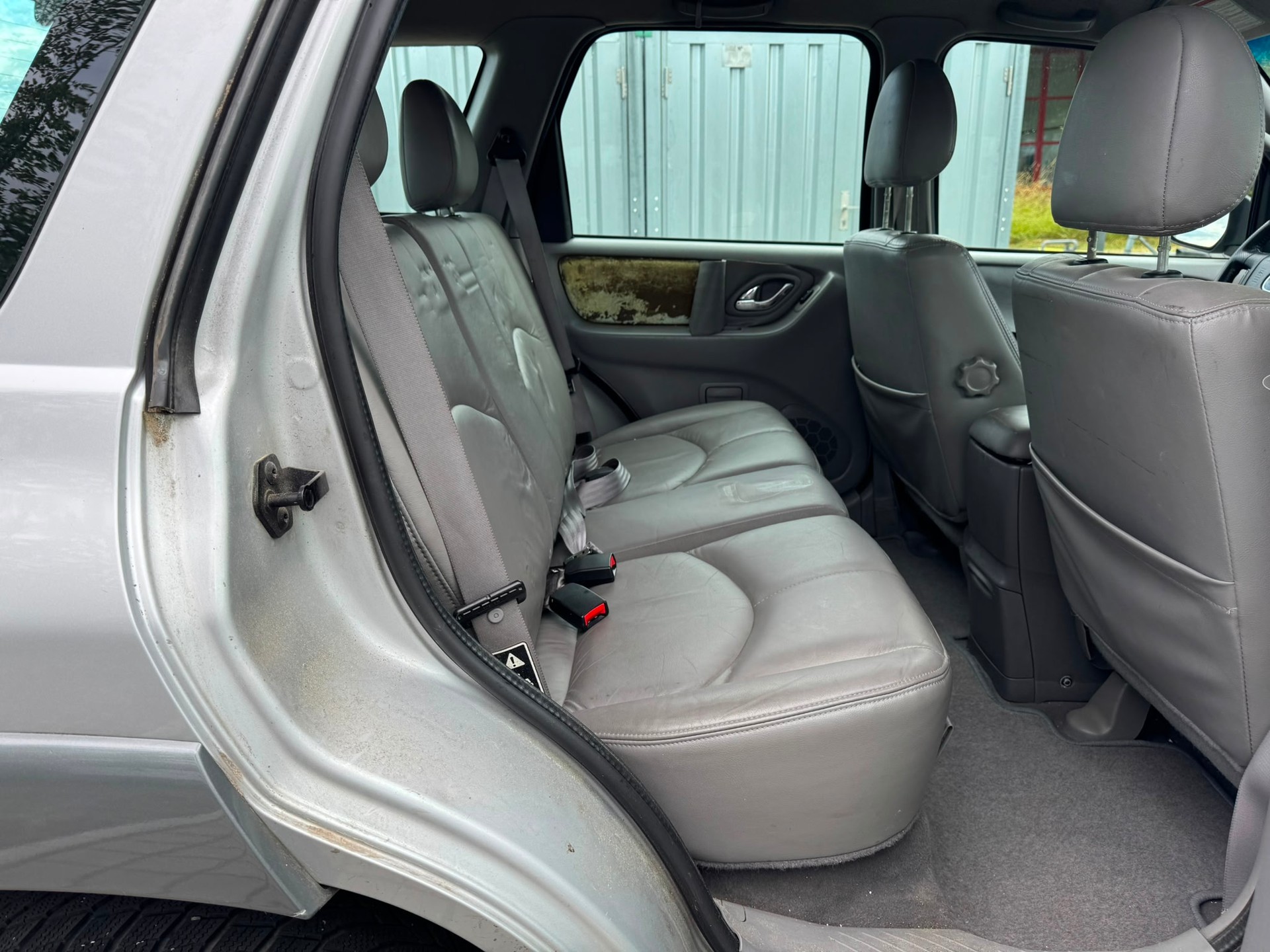 MAZDA Tribute 3.0 V6 Executive-image-15