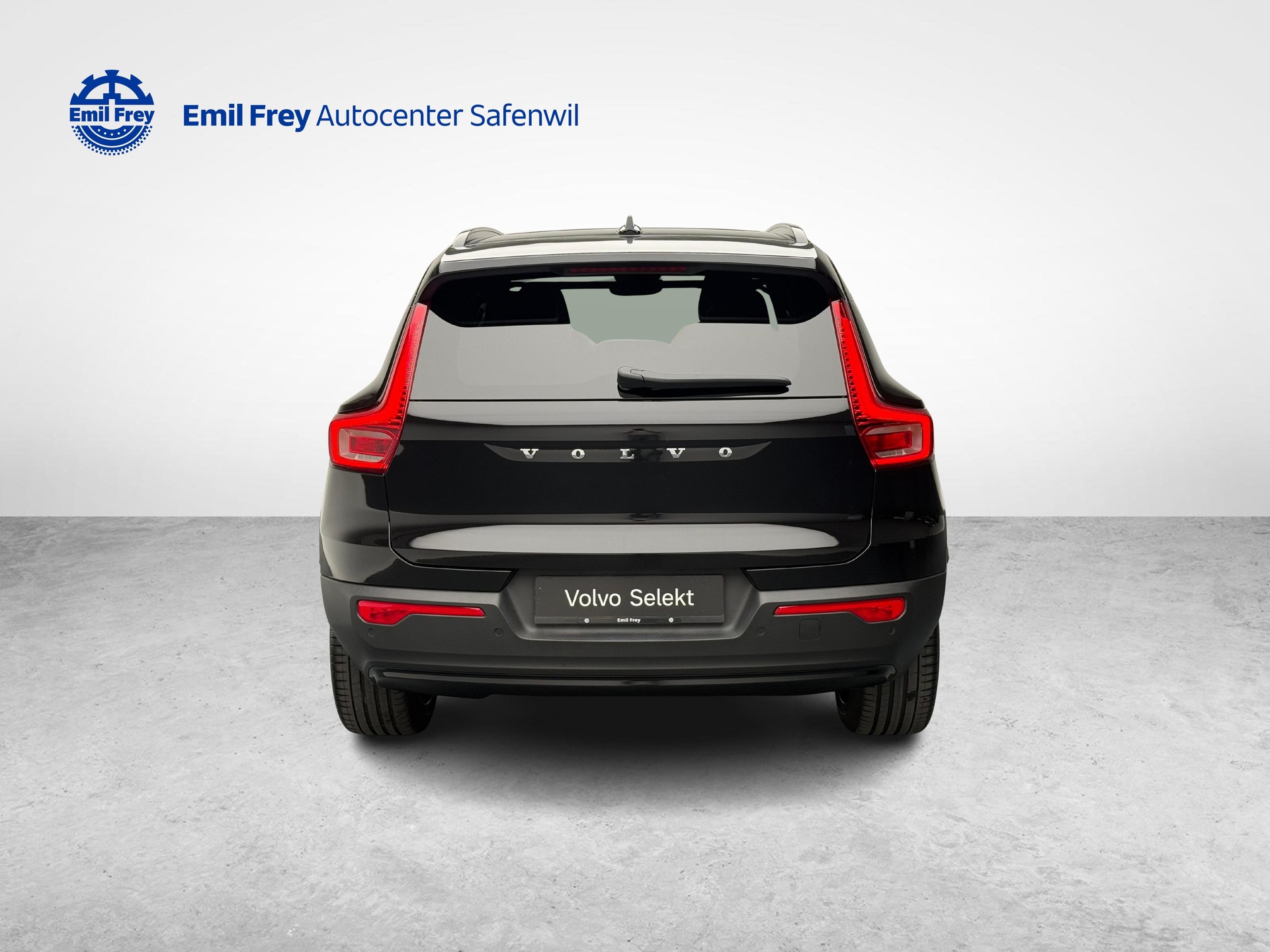 VOLVO XC40 P8 Twin R-Design AWD-showroom-element-3