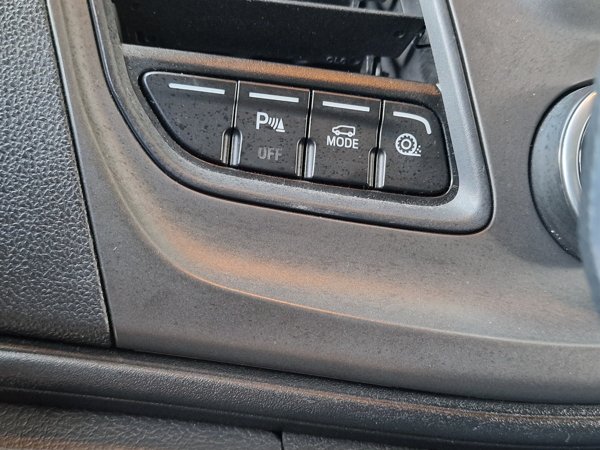 FORD Transit Custom Van 320 L2H1 Trend A 8x Rad Regaleinbau-image-24