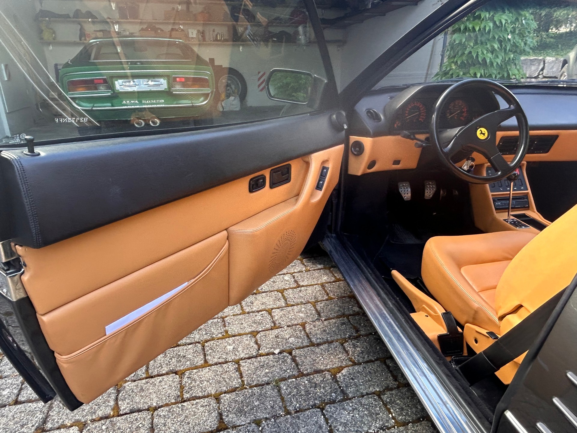FERRARI Mondial 3.4 T-image-5