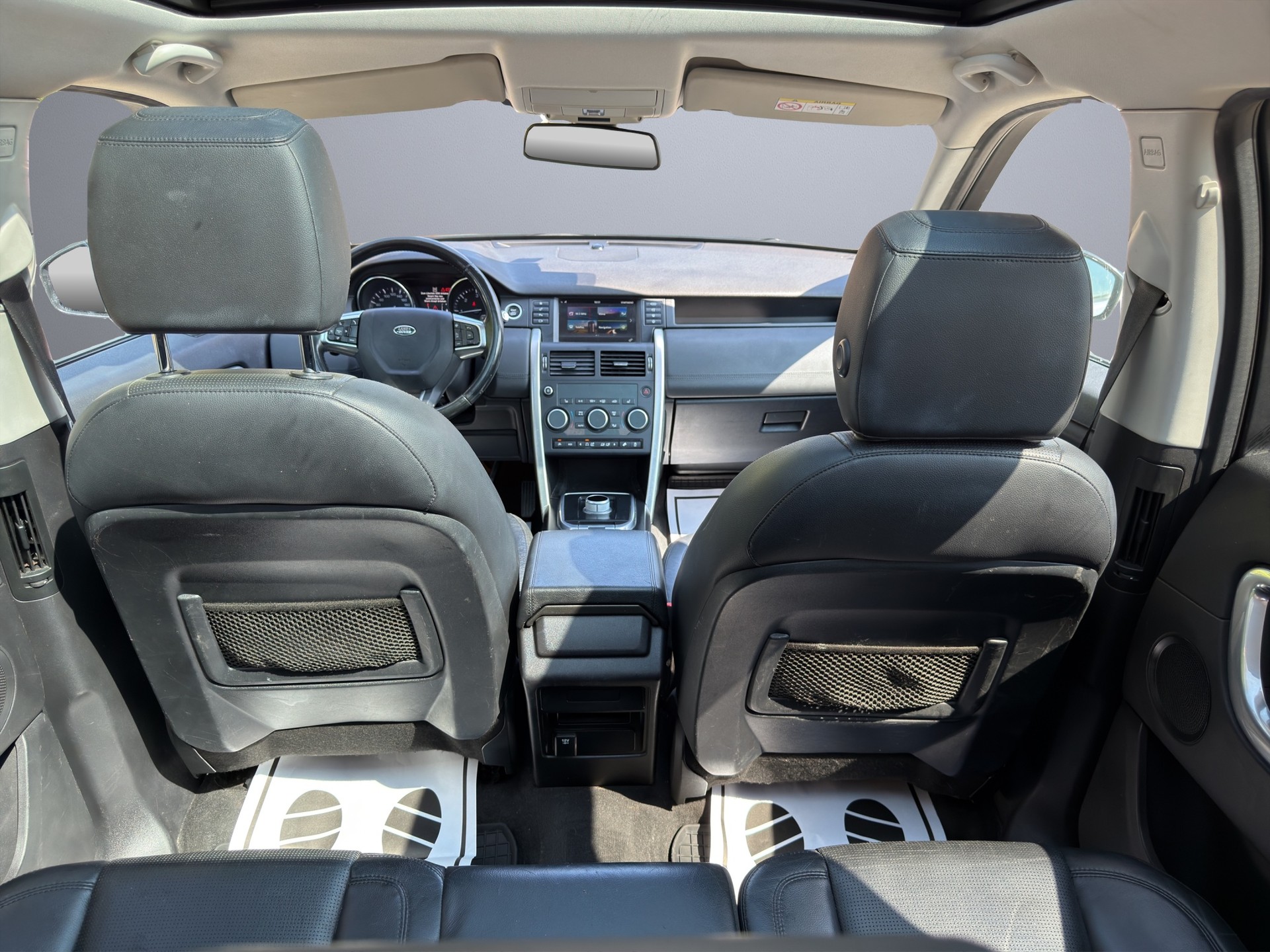 LAND ROVER Discovery Sport 2.0 TD4 HSE Luxury AT9-image-9